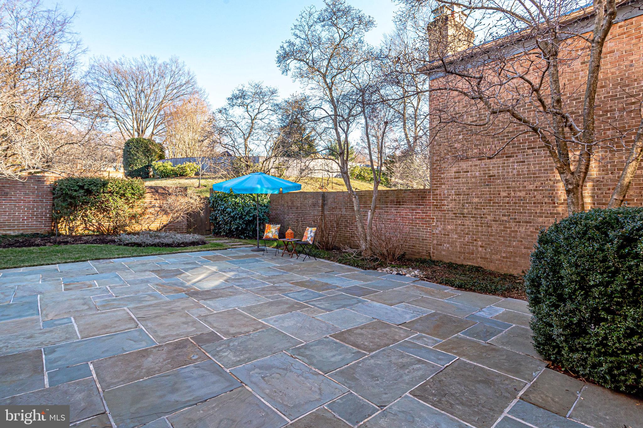 WESTMORELAND HILLS - Residential