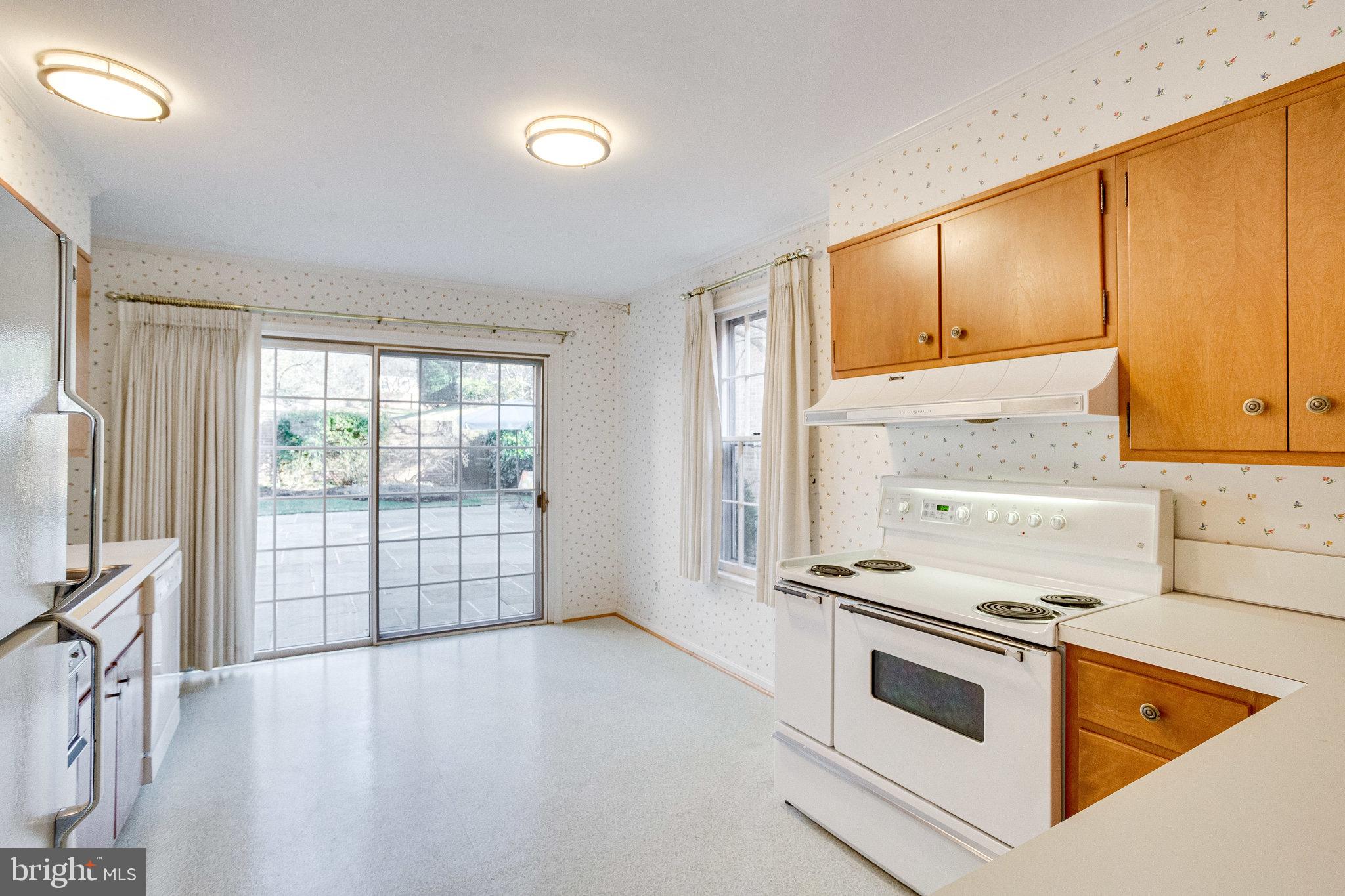 WESTMORELAND HILLS - Residential