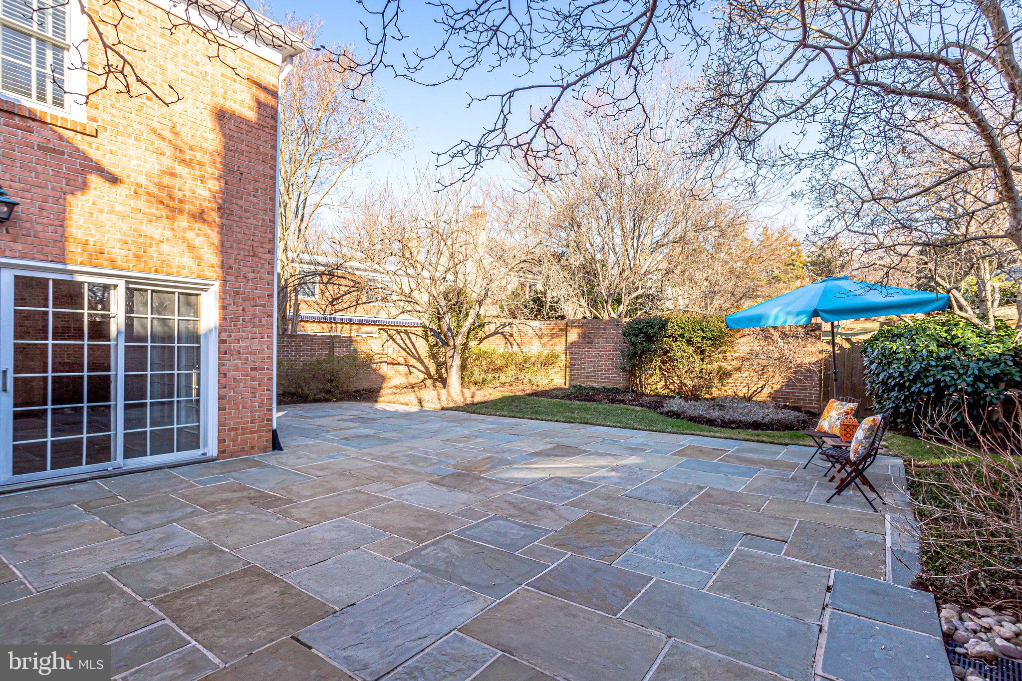 WESTMORELAND HILLS - Residential