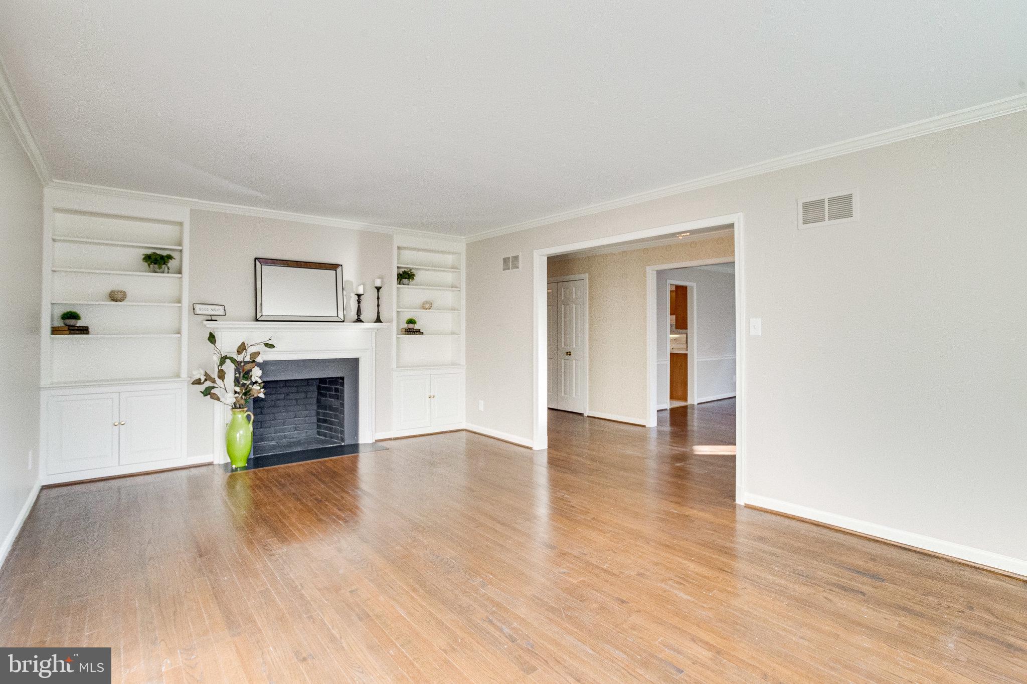 WESTMORELAND HILLS - Residential