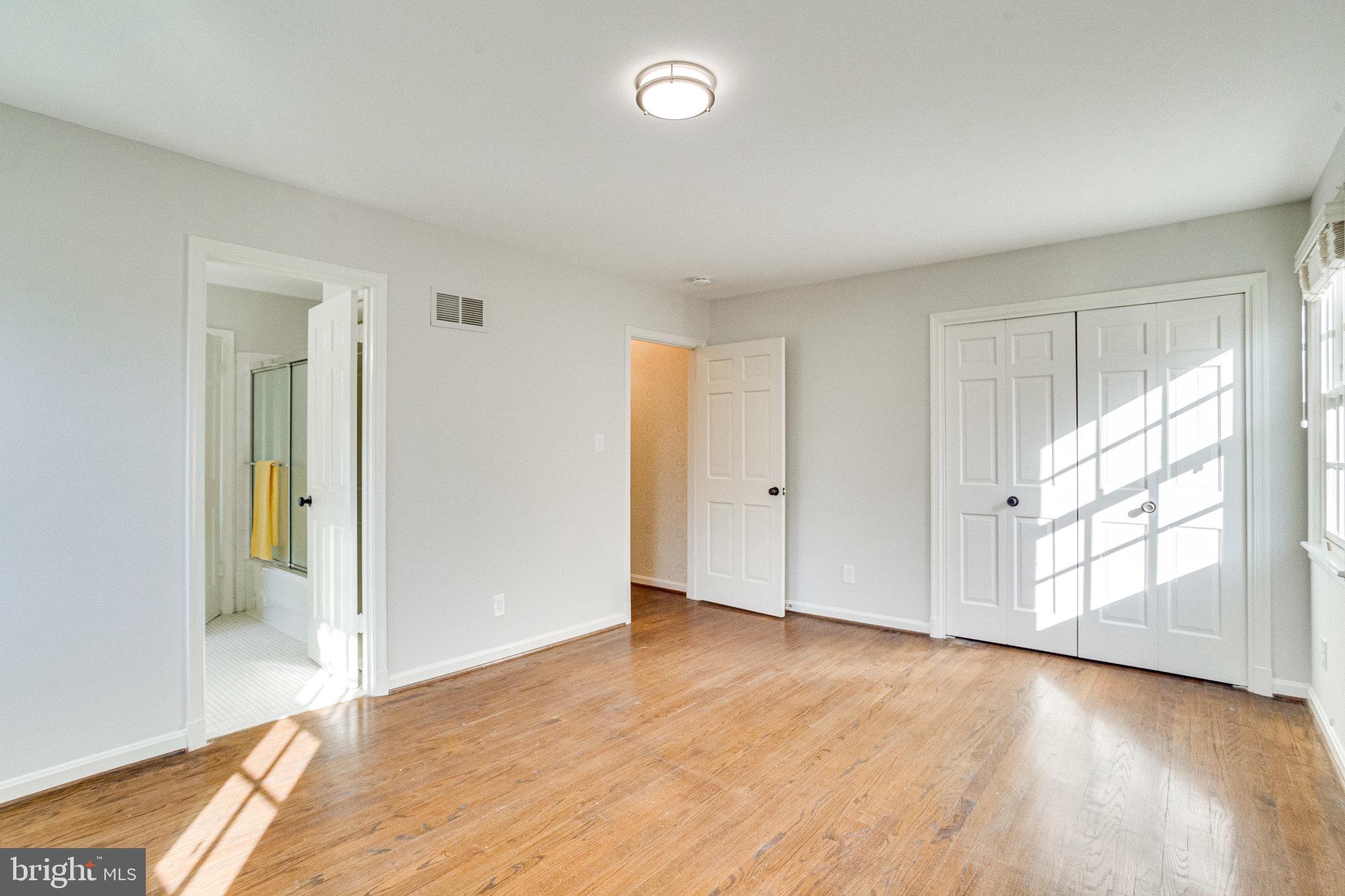 WESTMORELAND HILLS - Residential