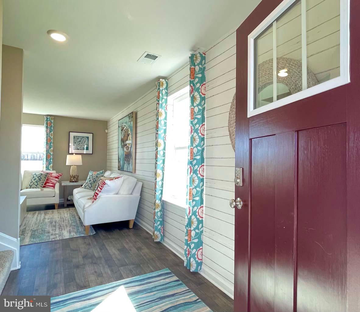 ROWENS MILL - Residential