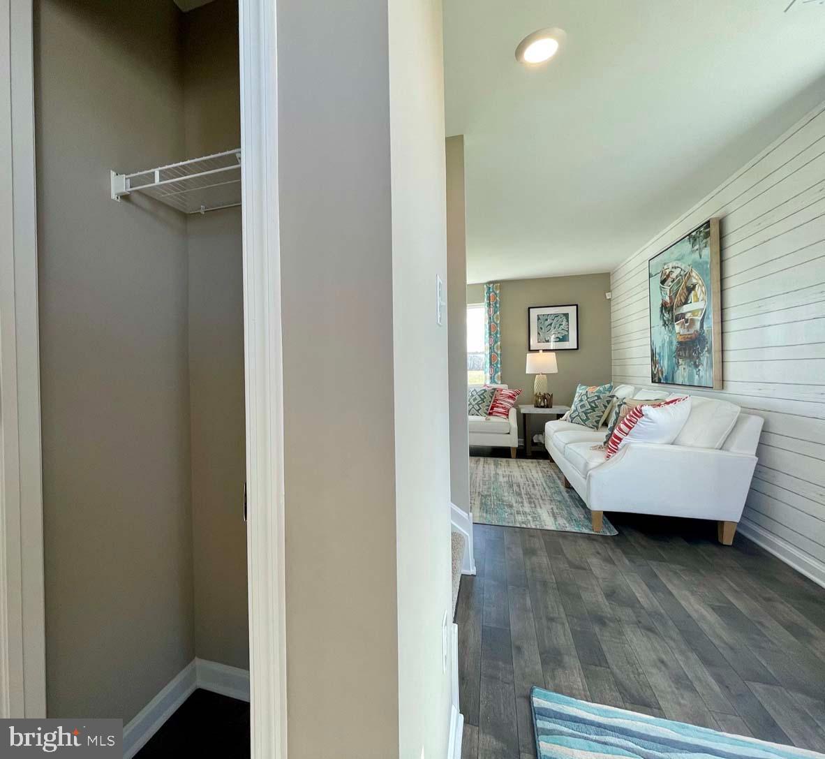 ROWENS MILL - Residential