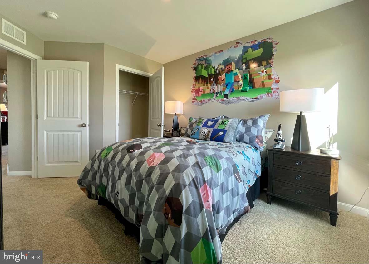 ROWENS MILL - Residential