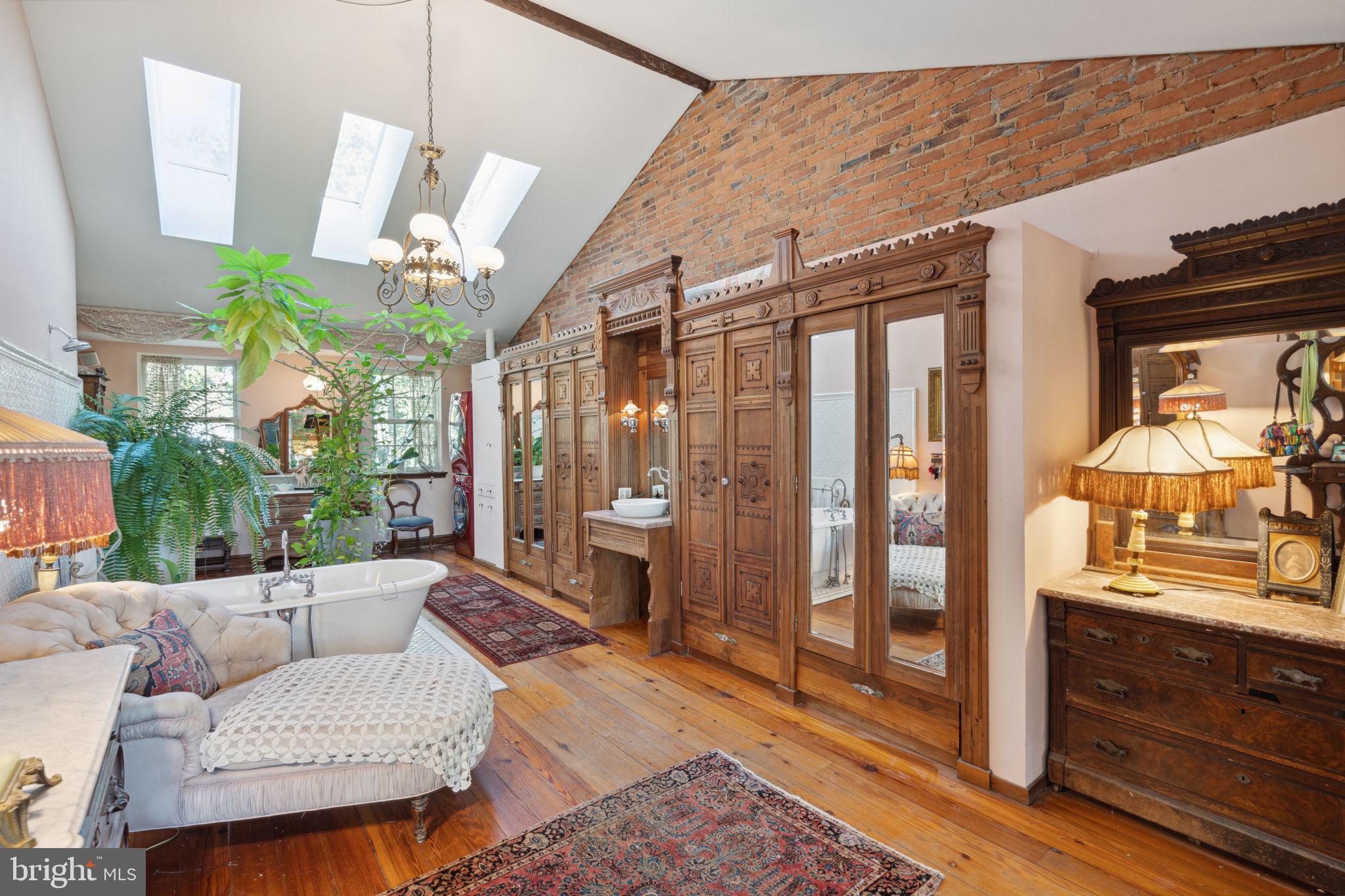 FITLER SQUARE - Residential