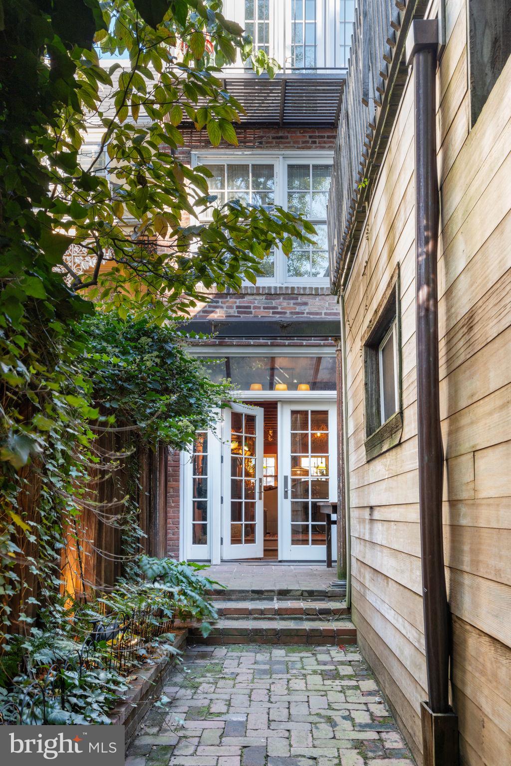 FITLER SQUARE - Residential