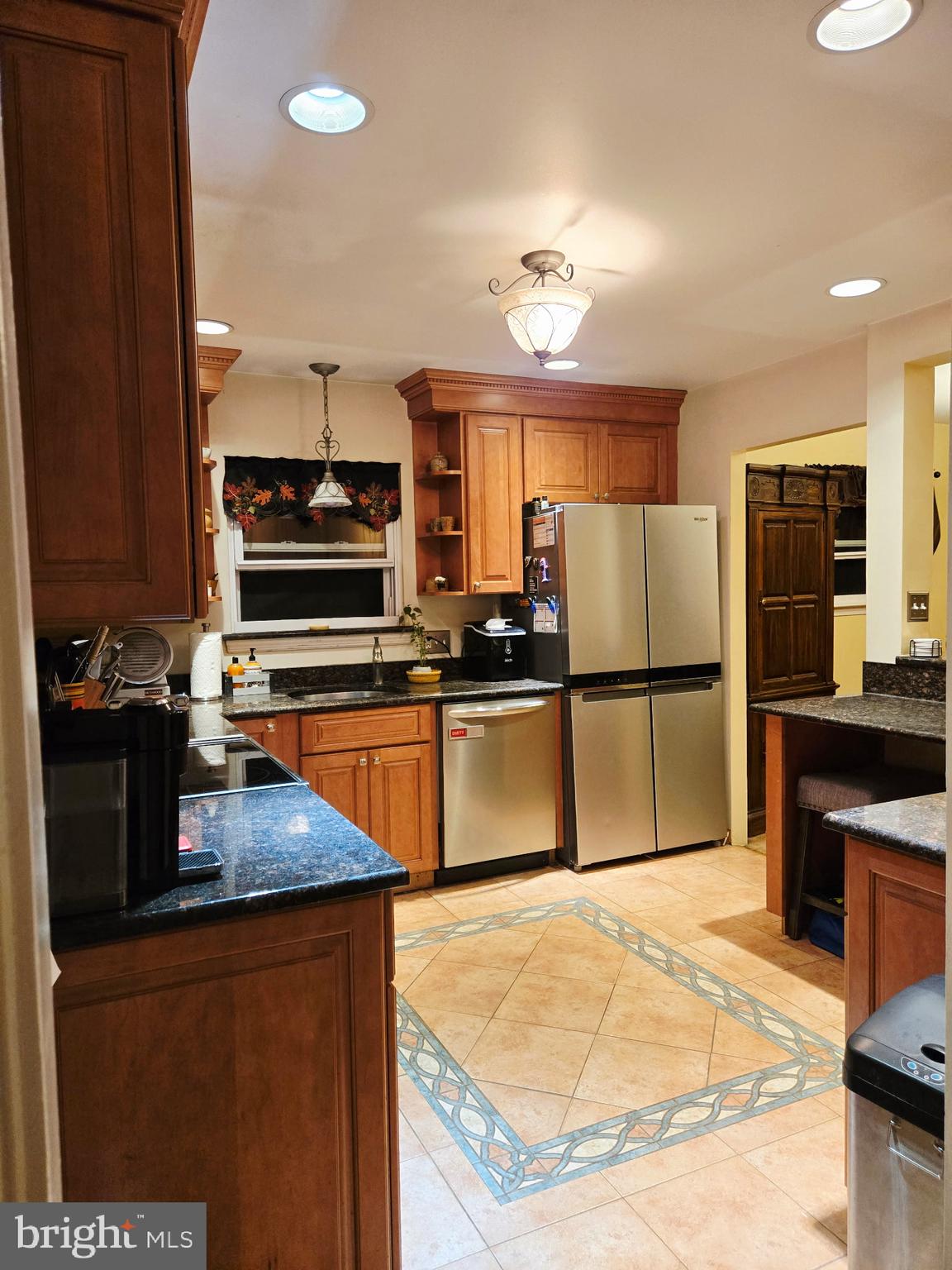 WILLOWBROOK - Residential