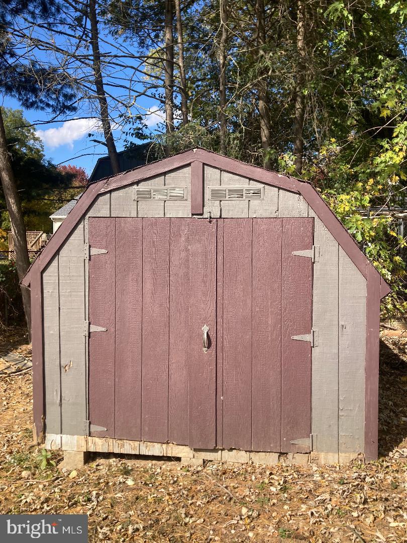 WILLOWBROOK - Residential