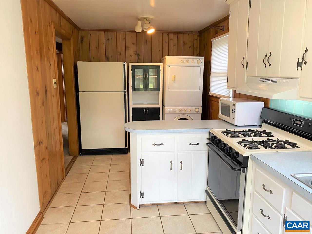 UNKNOWN - Residential Lease