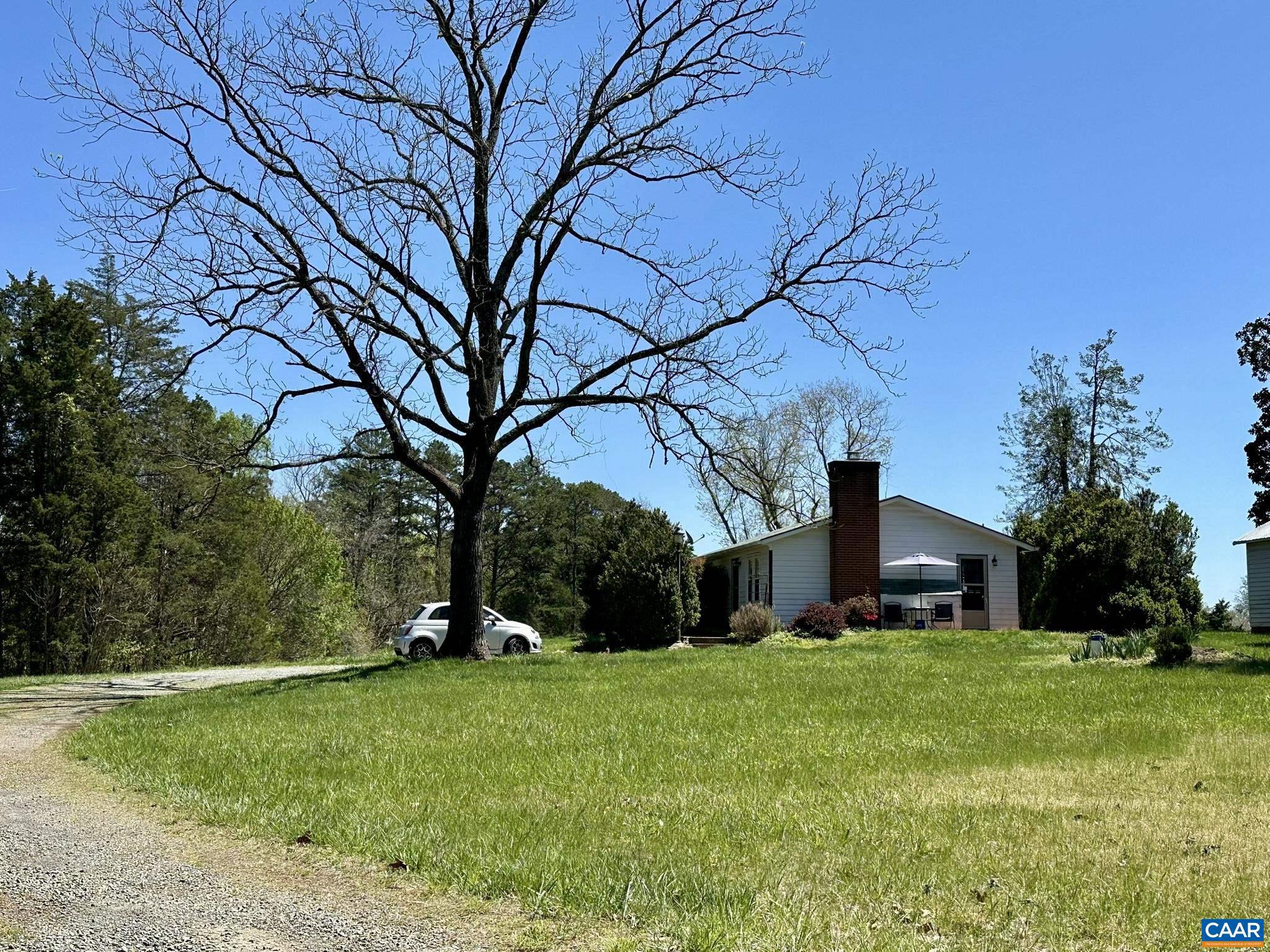 UNKNOWN - Residential Lease