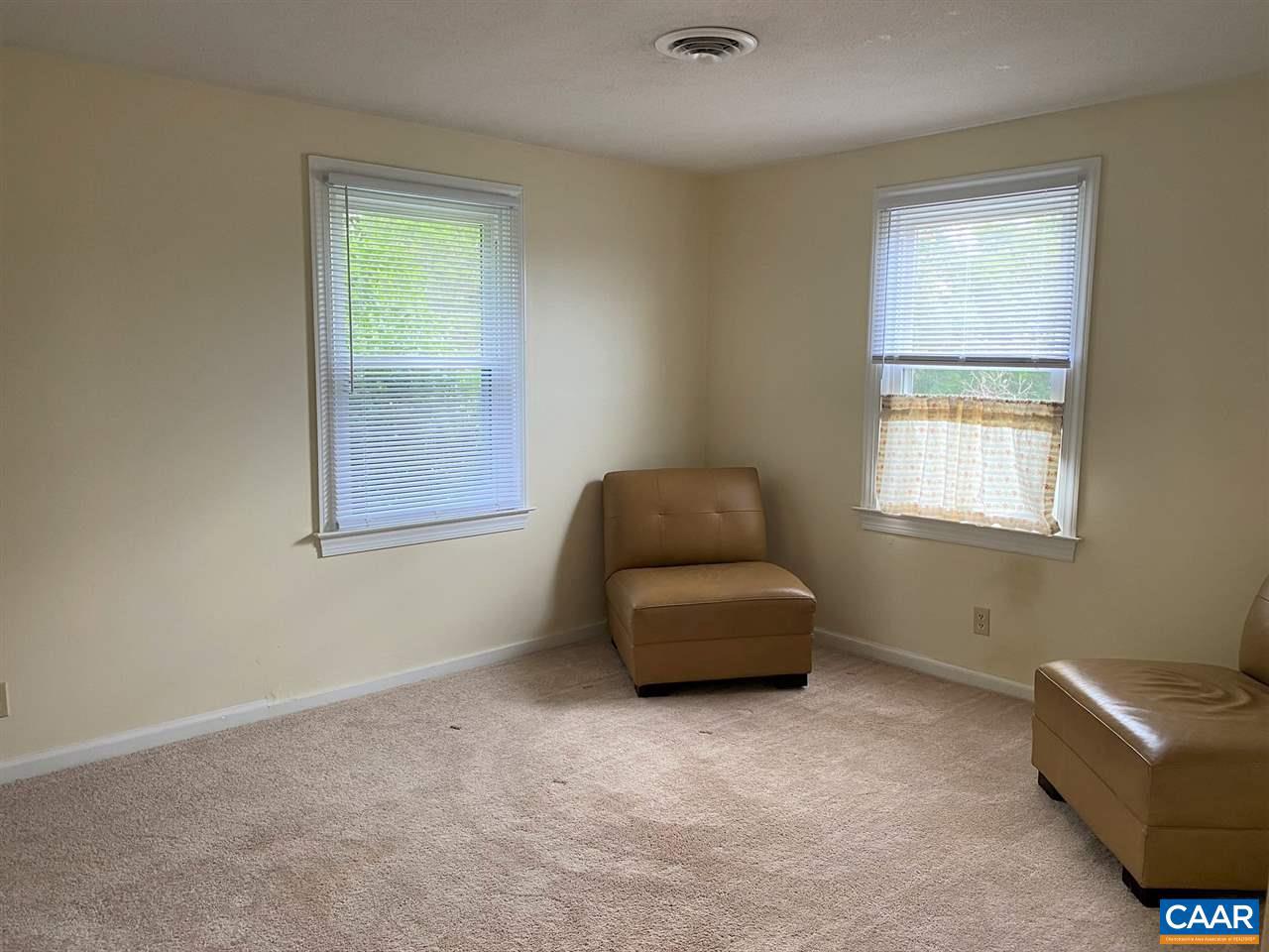 UNKNOWN - Residential Lease