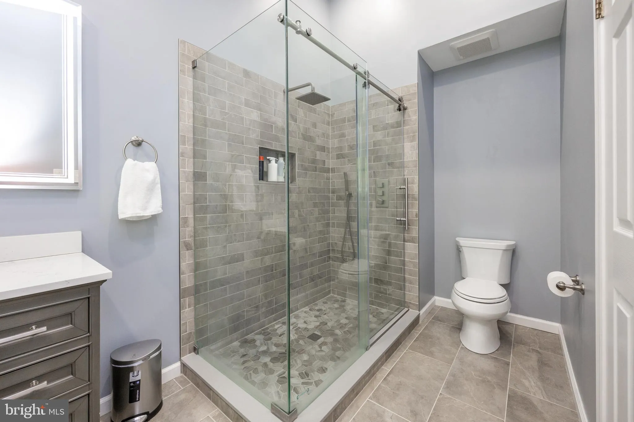 Glen Mills, Pennsylvania 19342, United States, 3 Bedrooms Bedrooms, ,3 BathroomsBathrooms,Residential,Pending,133977