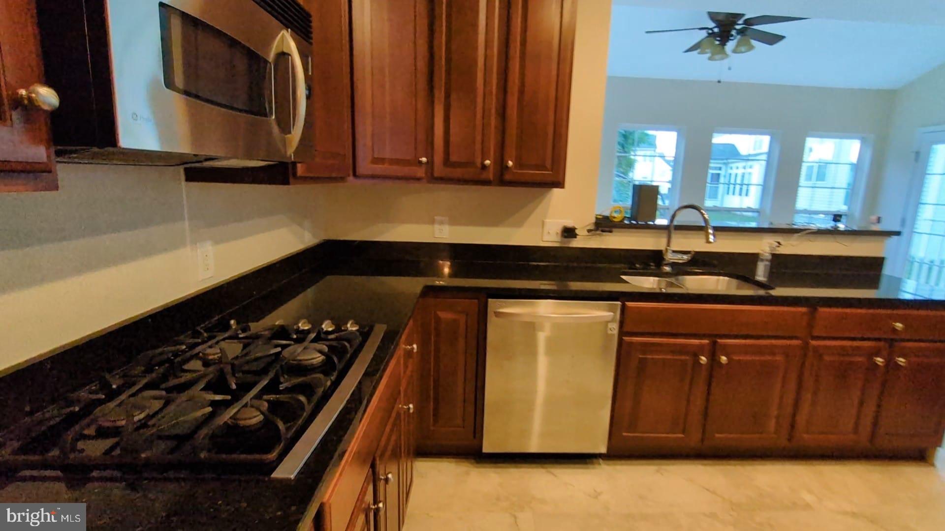 HAGERS CROSSING PHS1 BLK - Residential Lease