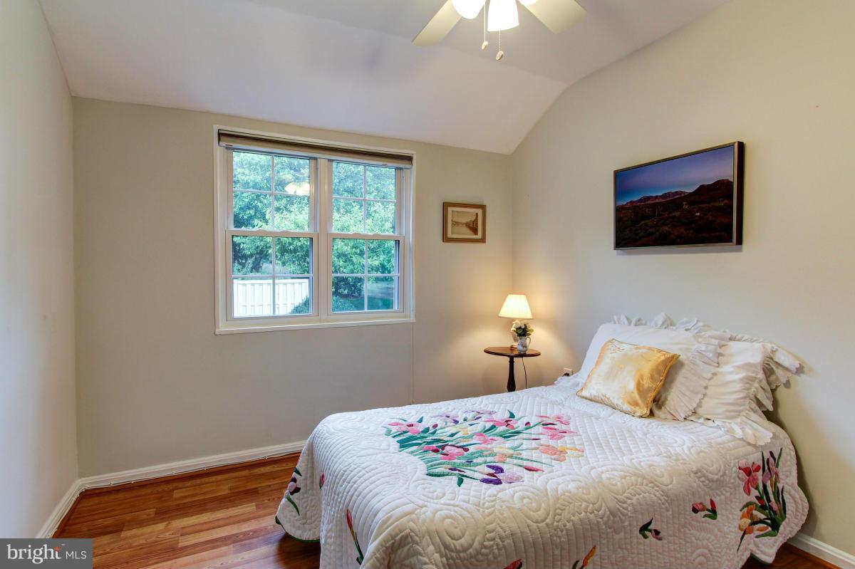 FAIRLINGTON TOWNE - Residential