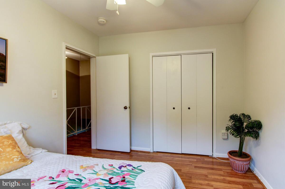 FAIRLINGTON TOWNE - Residential