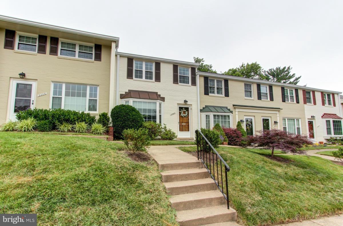 FAIRLINGTON TOWNE - Residential