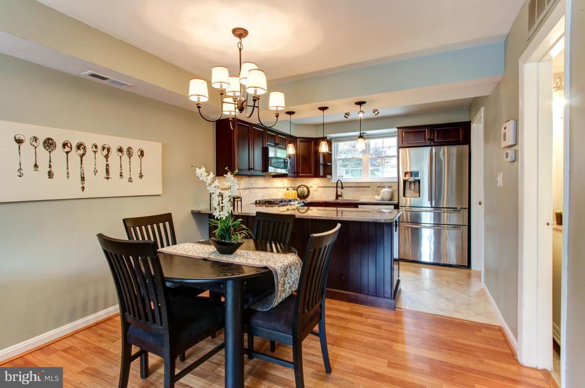 FAIRLINGTON TOWNE - Residential