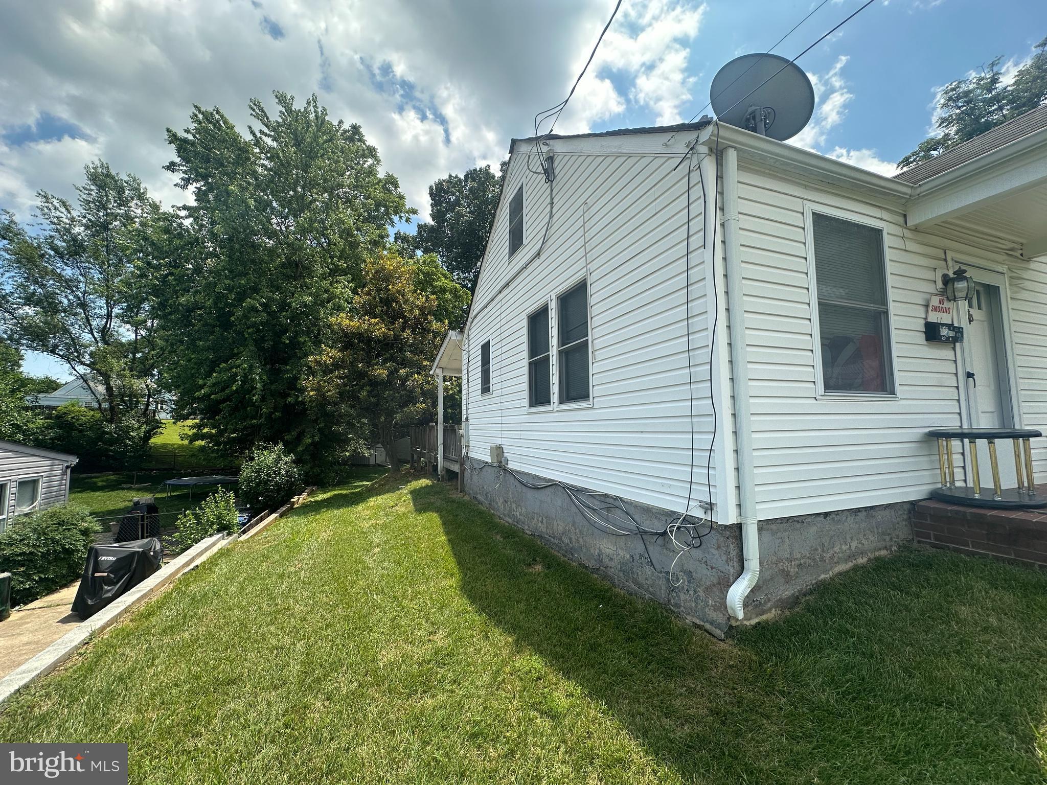 6909 KENFIG DRIVE