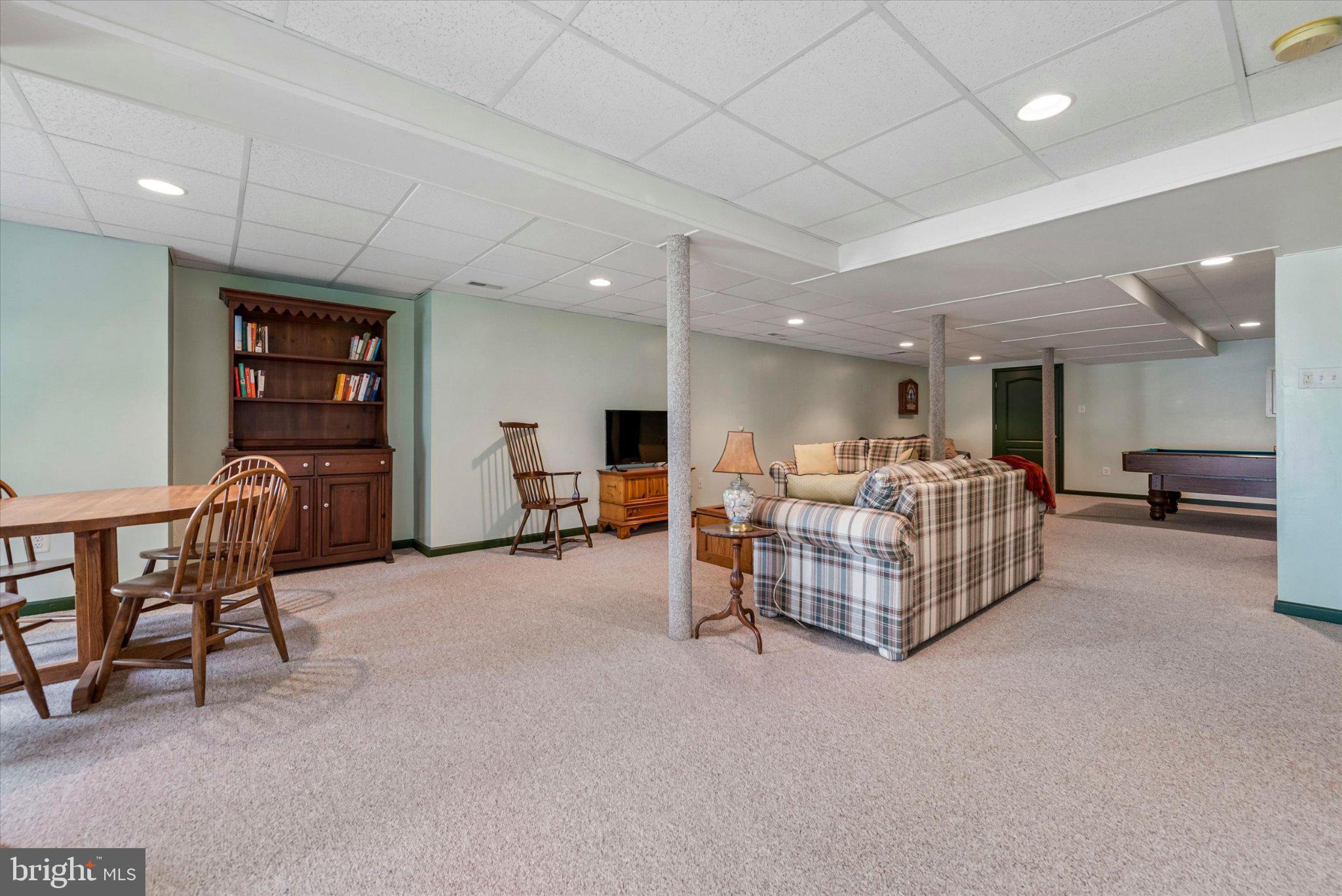 DAYLESFORD LAKE - Residential