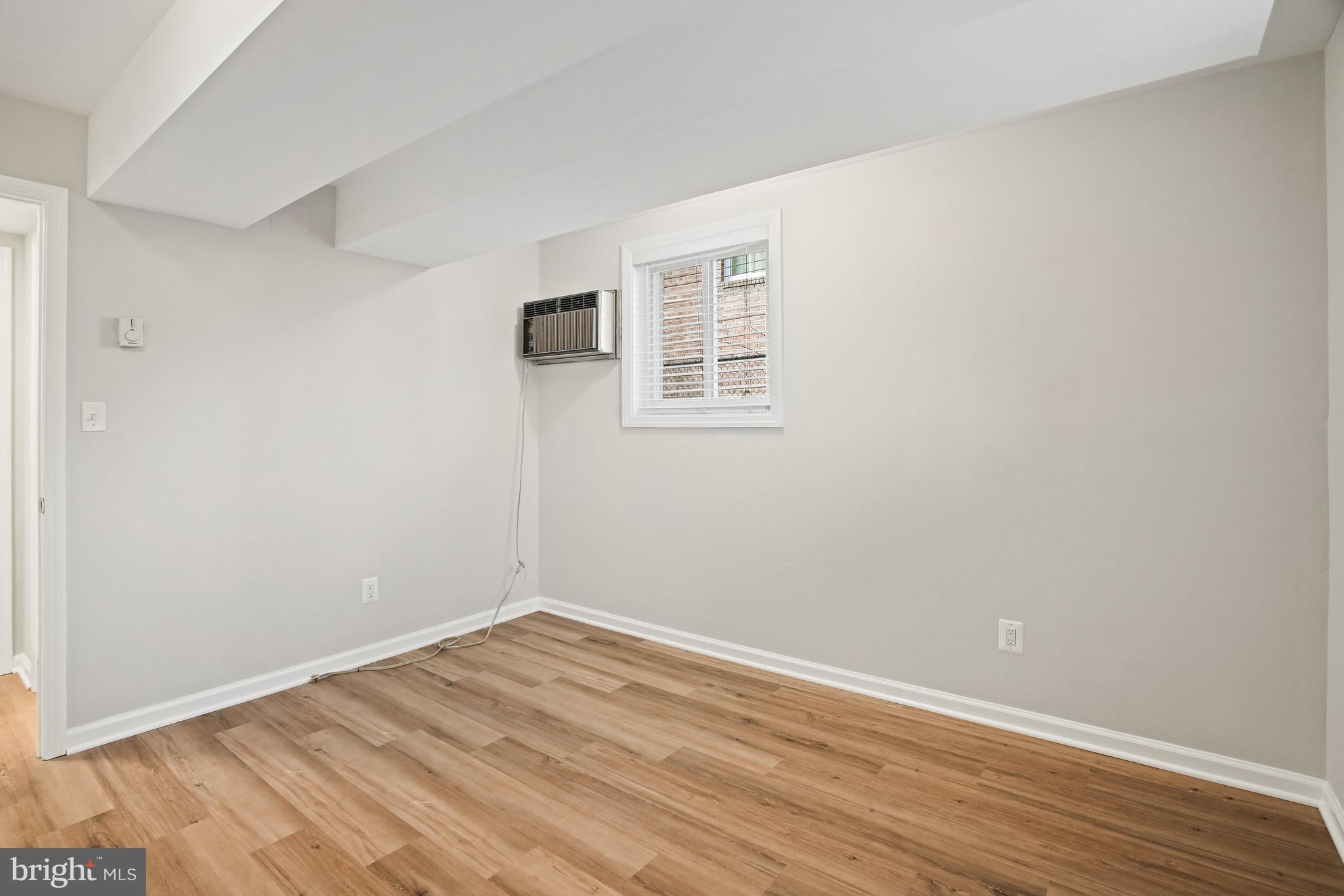 BALLSTON - Residential Income