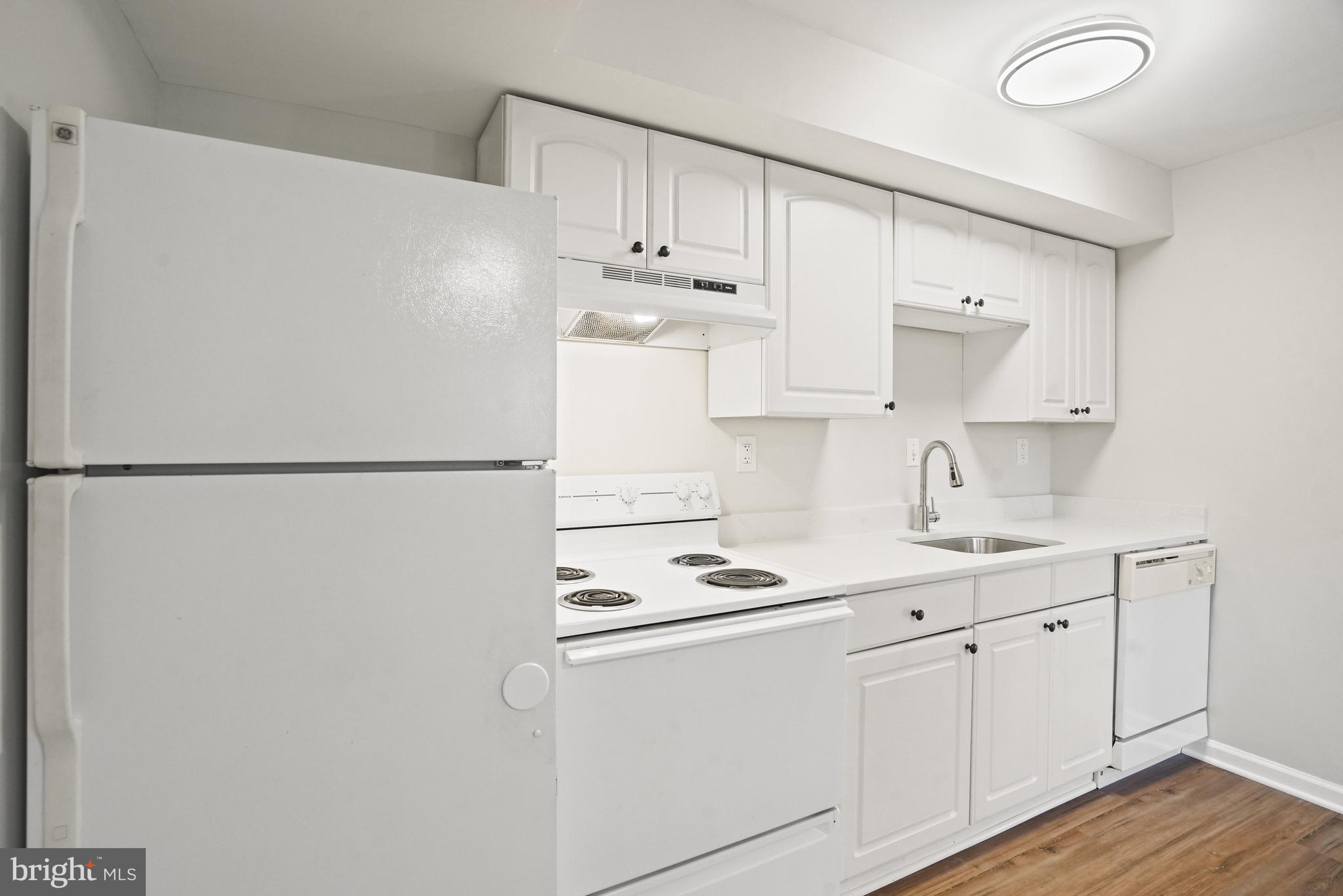 BALLSTON - Residential Income