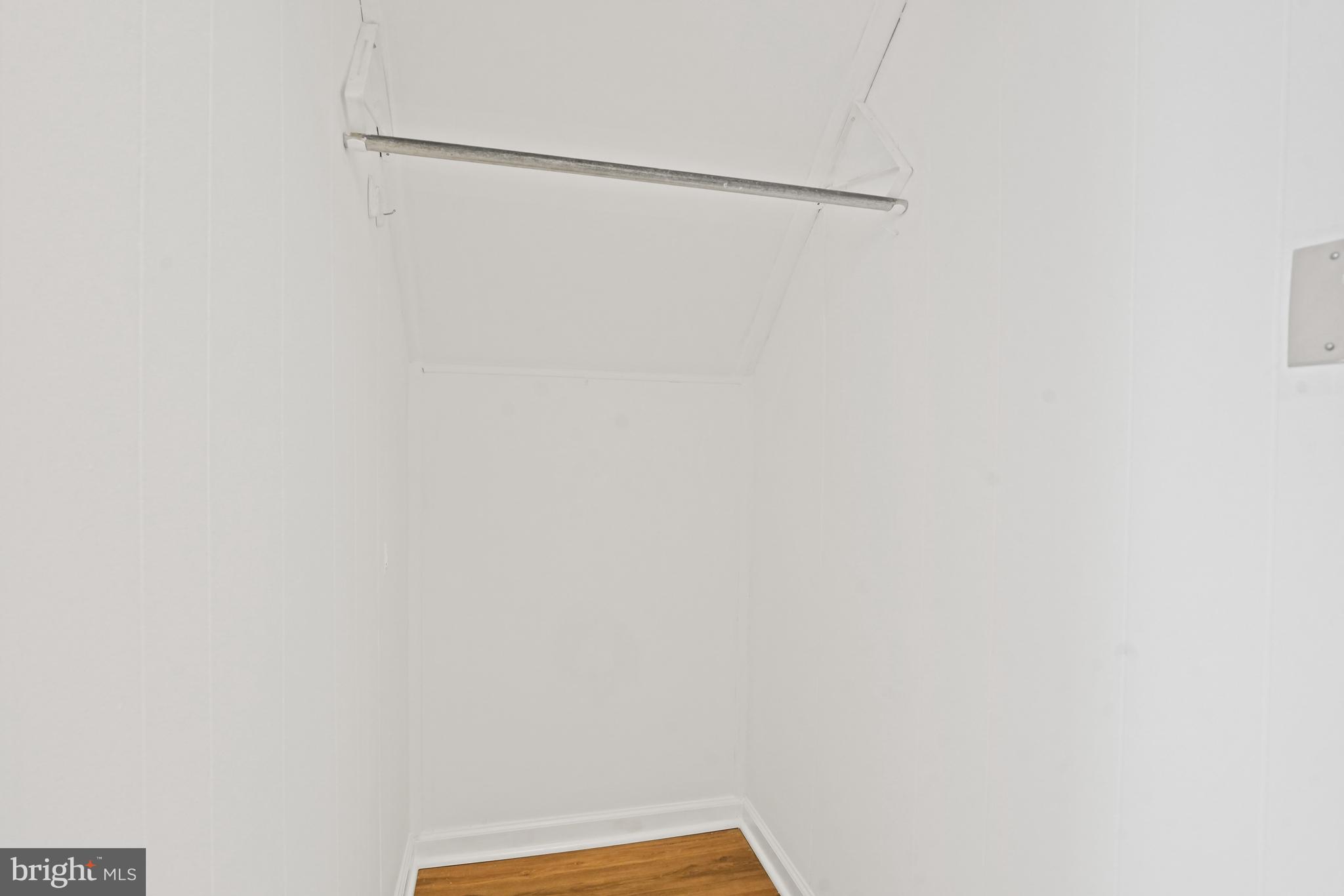 BALLSTON - Residential Income