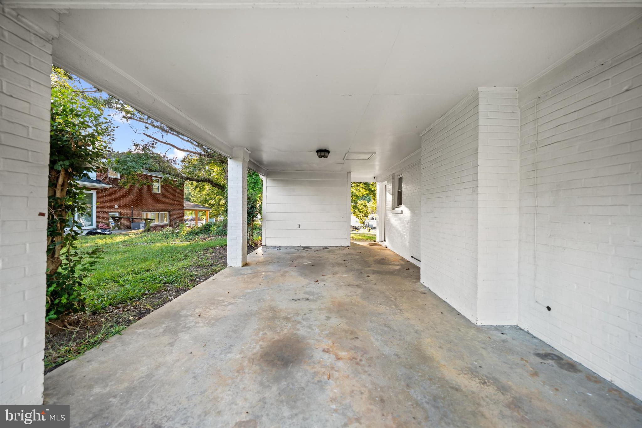 PINEHURST ESTATES - Residential