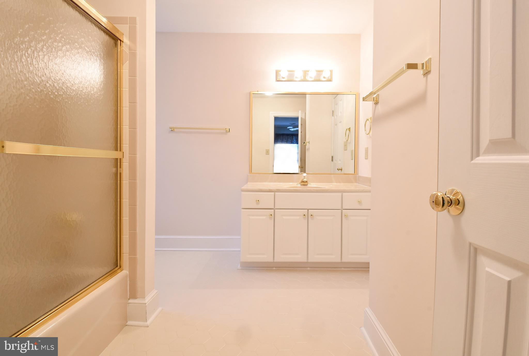 THE GREENS AT LEE'S HILL - Residential