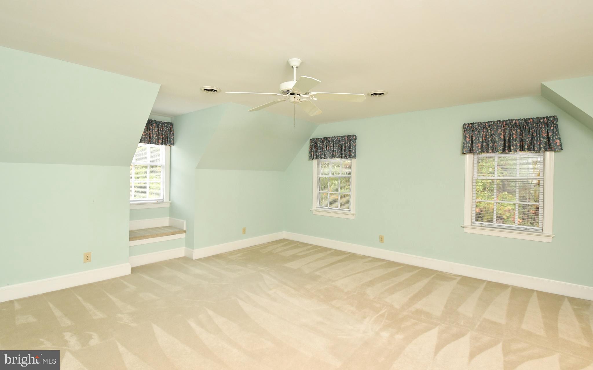 THE GREENS AT LEE'S HILL - Residential