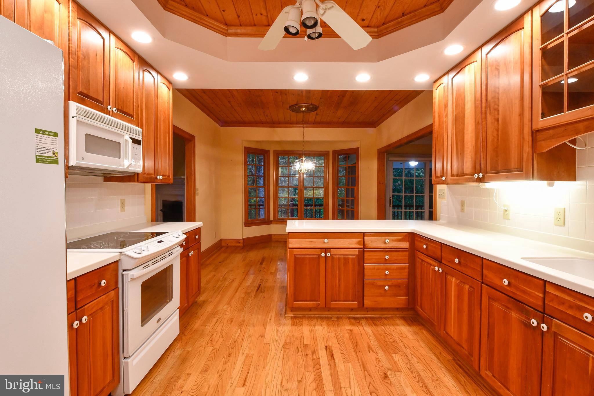 THE GREENS AT LEE'S HILL - Residential