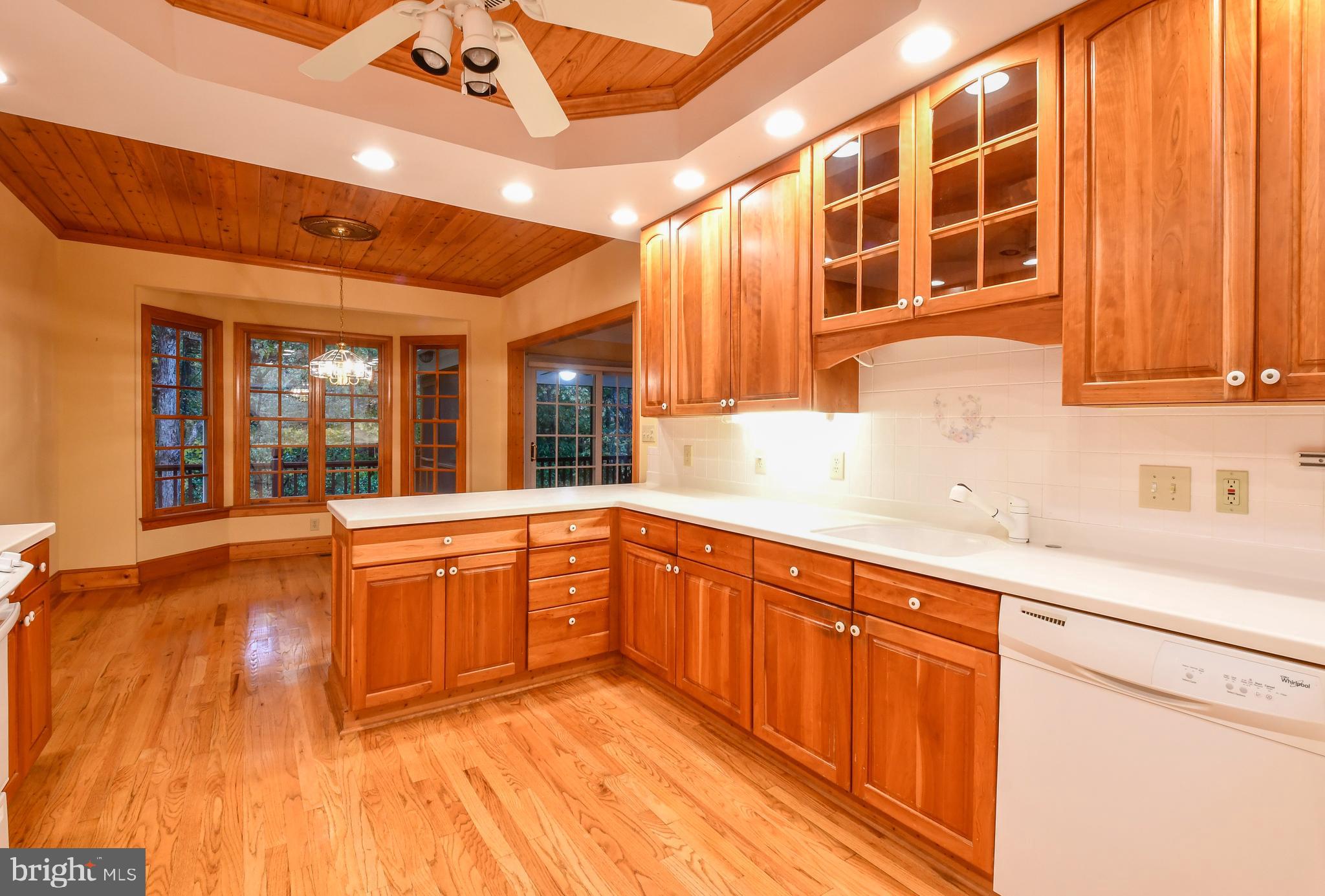 THE GREENS AT LEE'S HILL - Residential