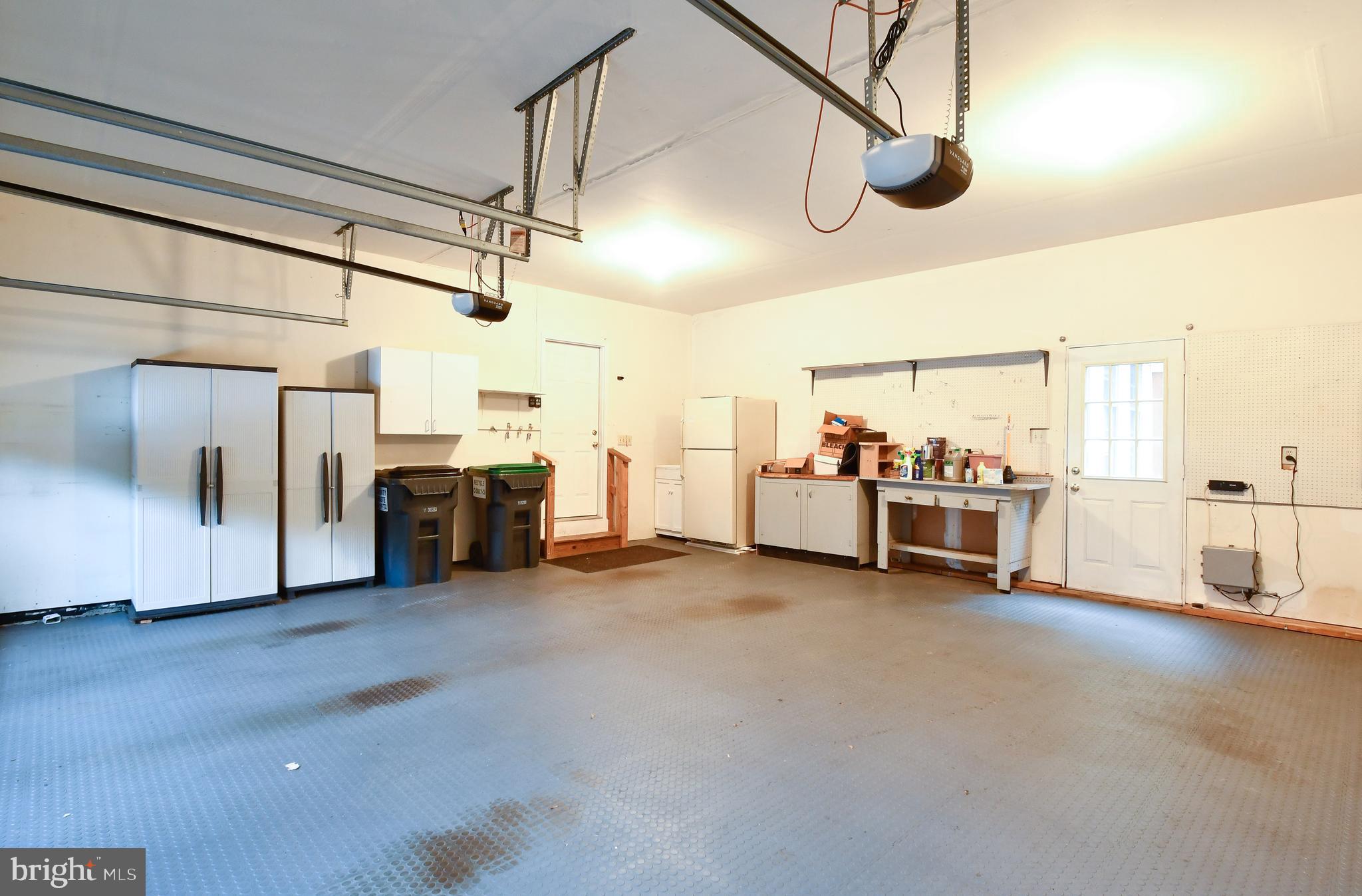 THE GREENS AT LEE'S HILL - Residential