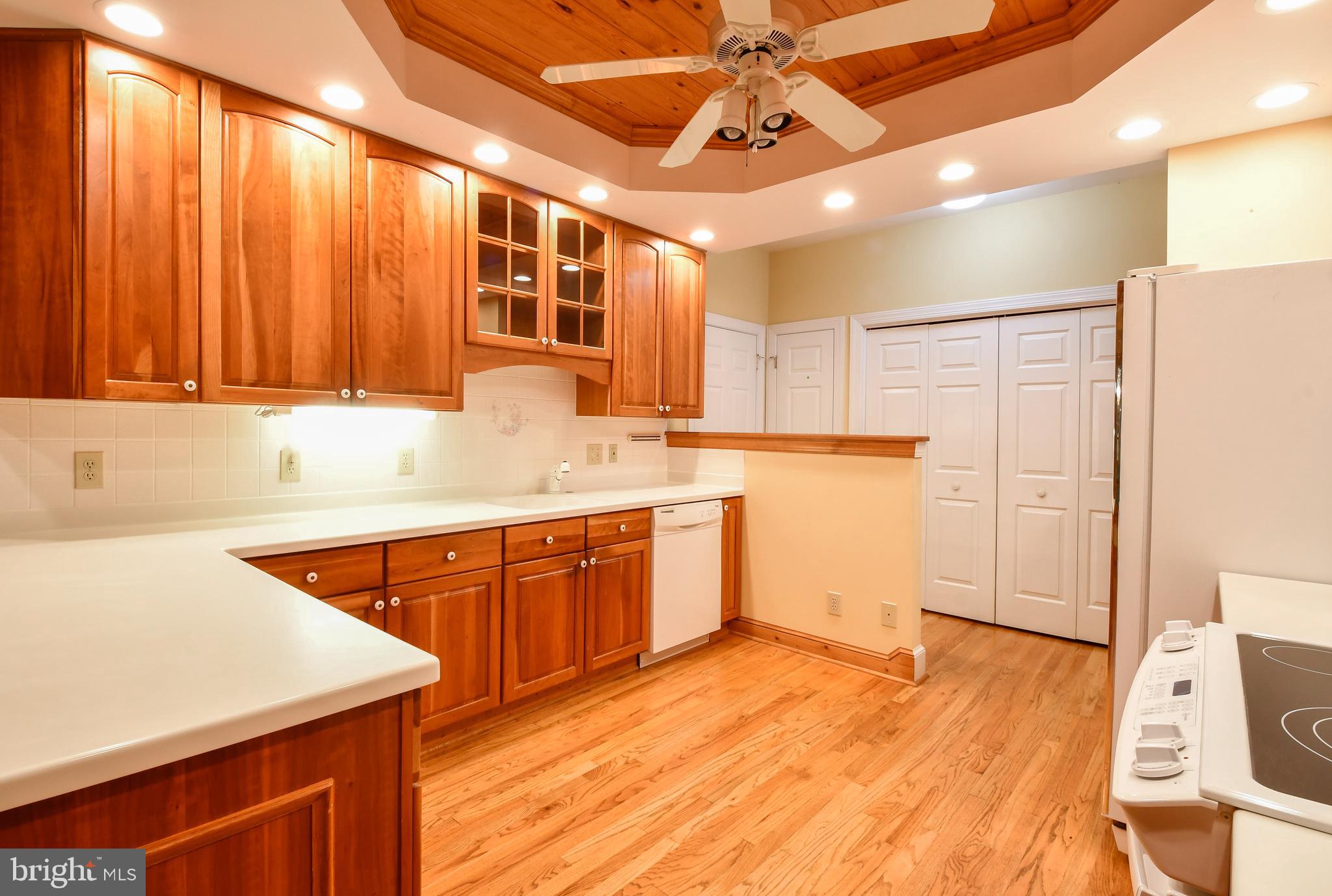 THE GREENS AT LEE'S HILL - Residential