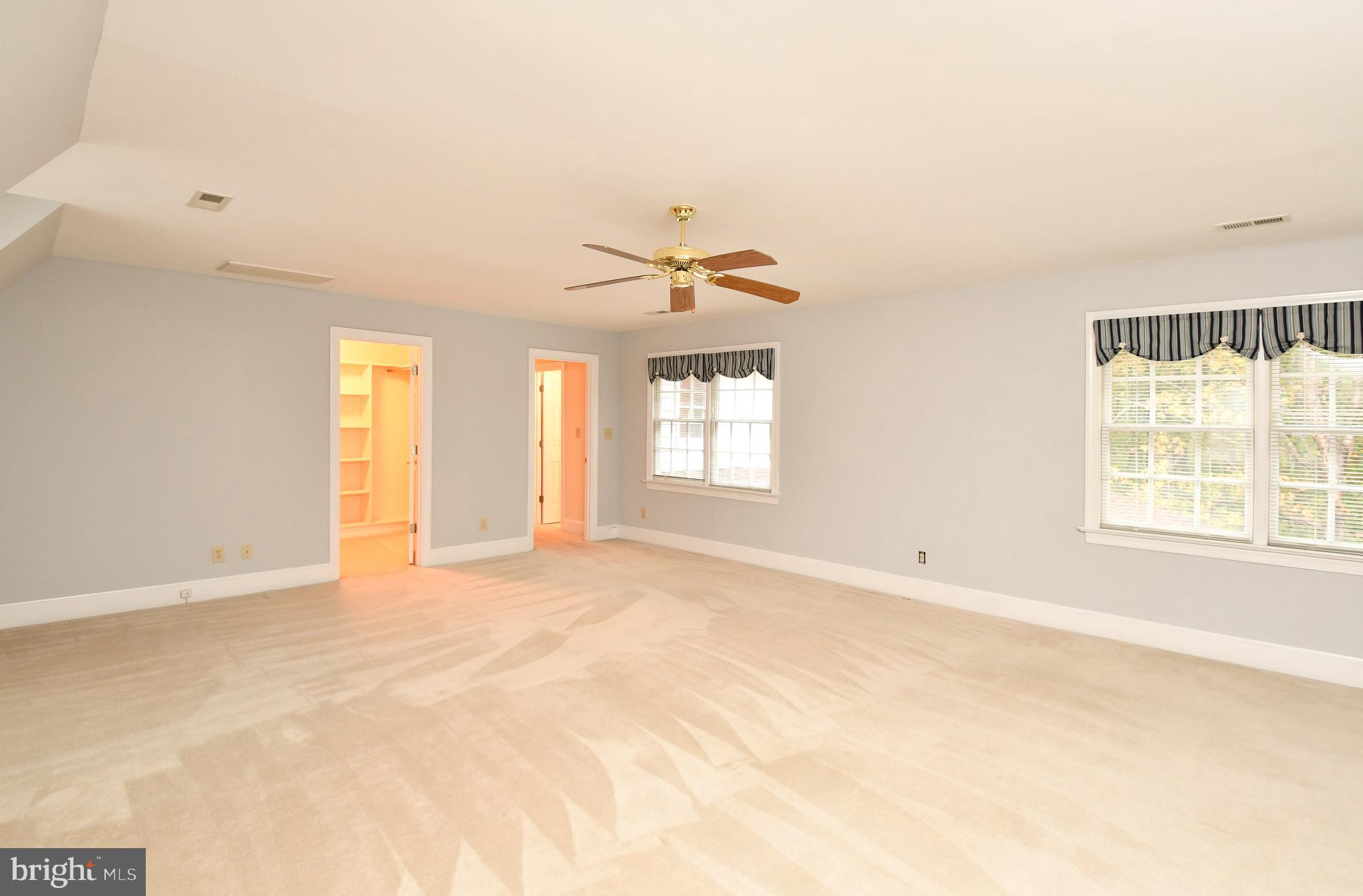 THE GREENS AT LEE'S HILL - Residential