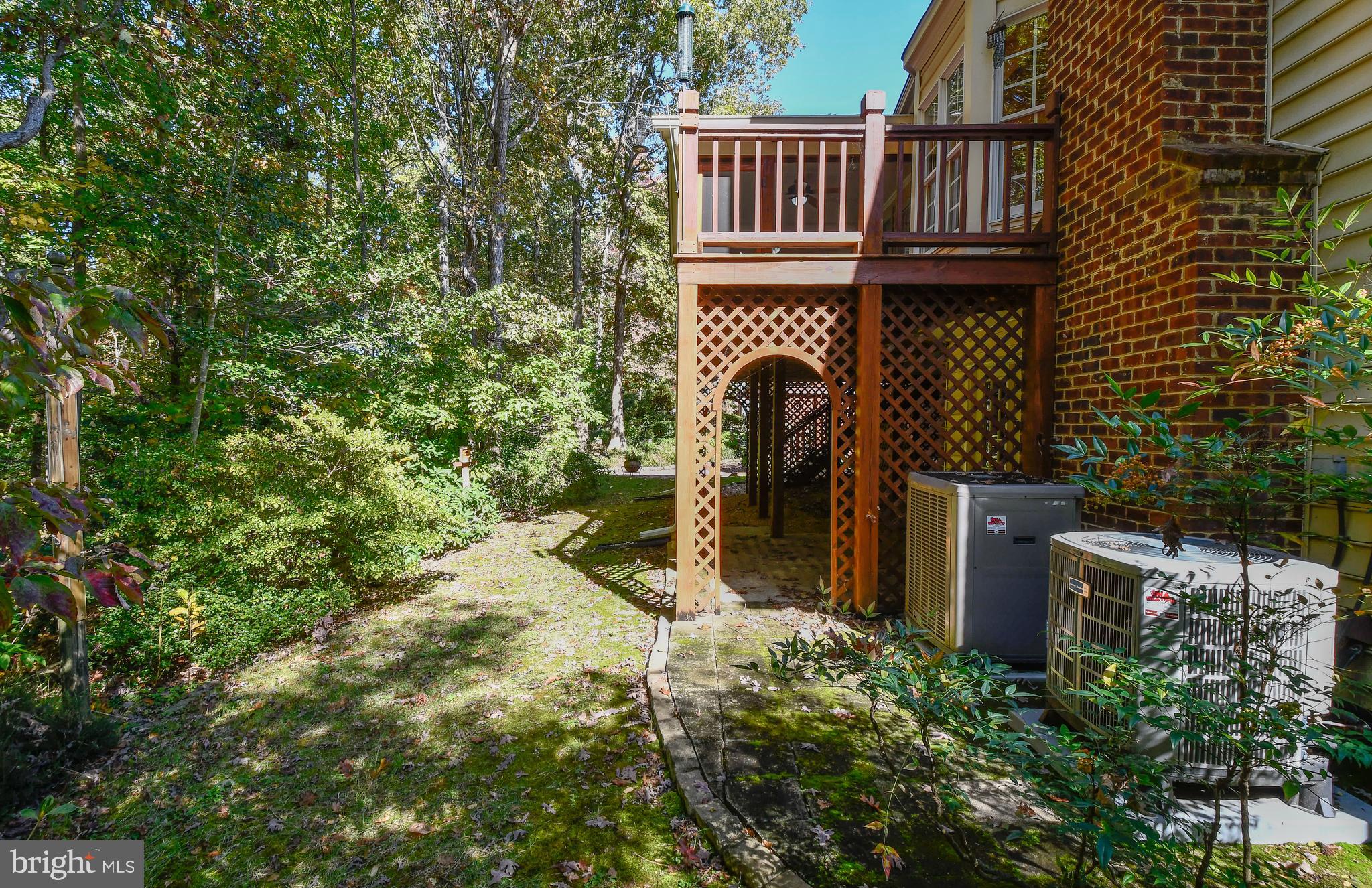 THE GREENS AT LEE'S HILL - Residential