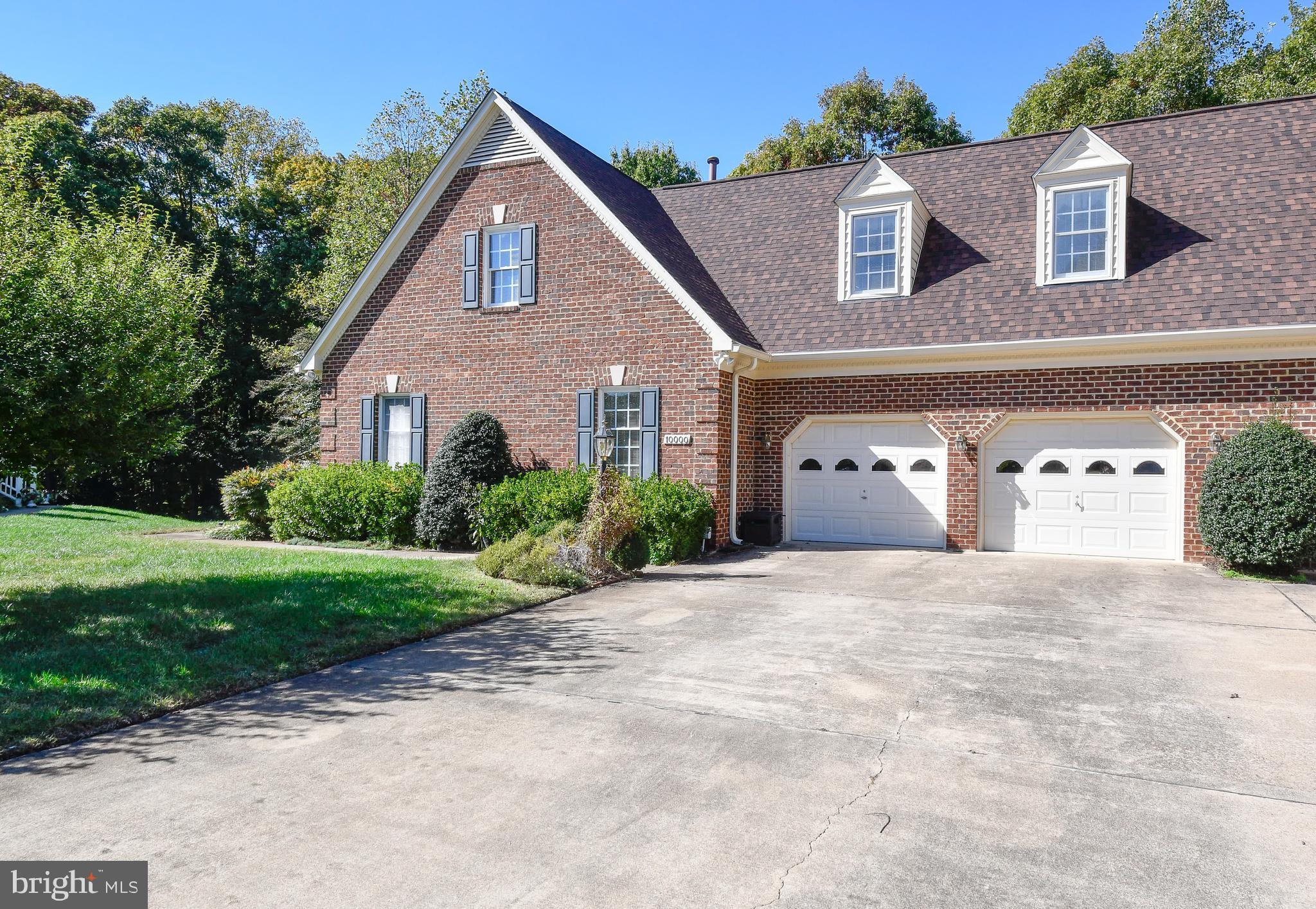 THE GREENS AT LEE'S HILL - Residential