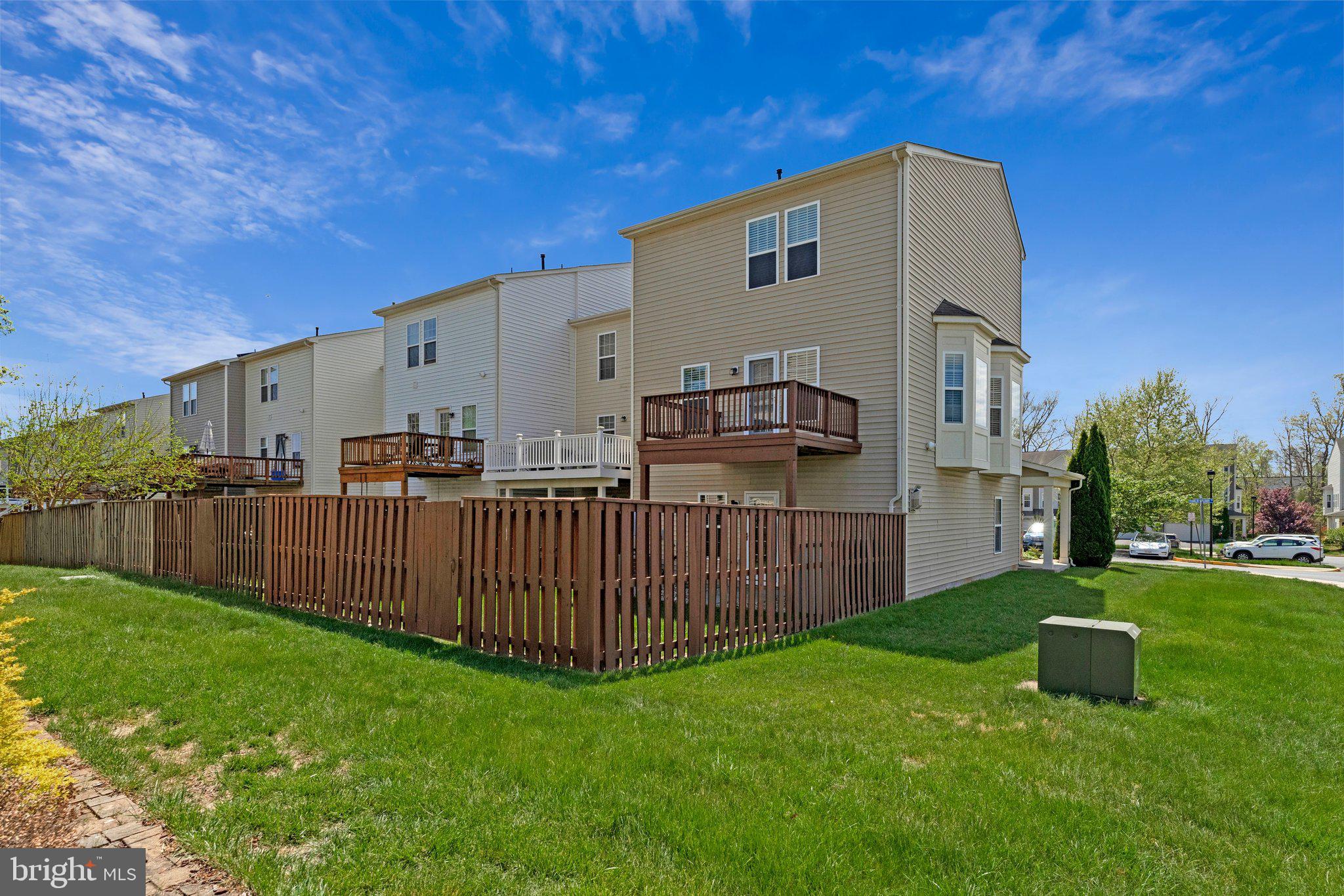 BELMONT TRACE - Residential