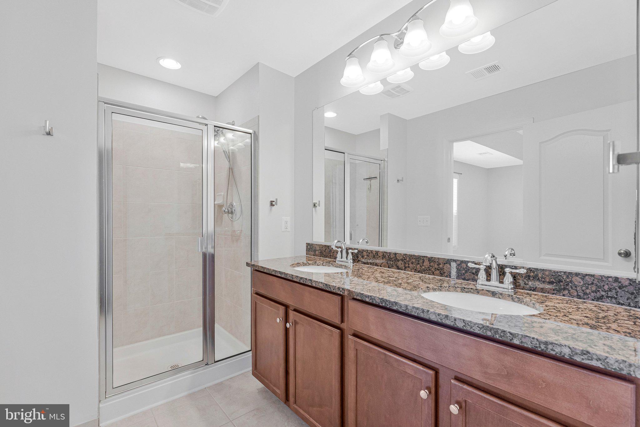 BELMONT TRACE - Residential