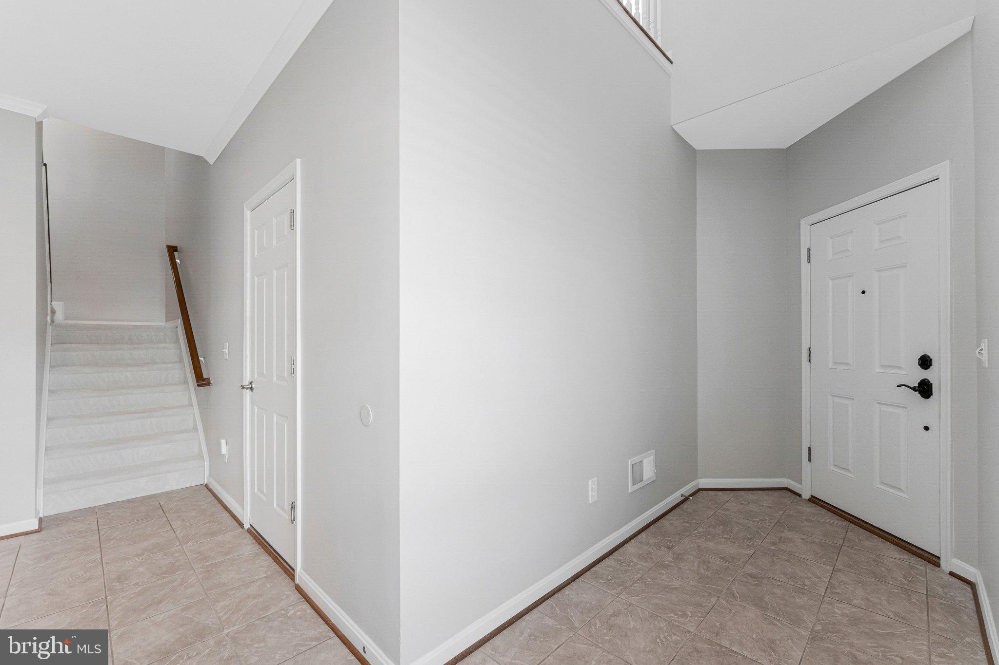 BELMONT TRACE - Residential