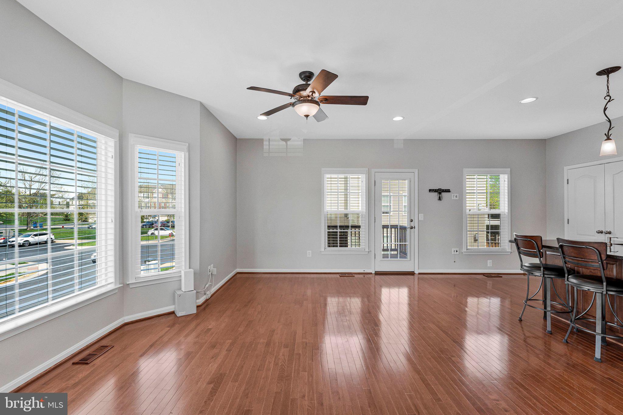 BELMONT TRACE - Residential