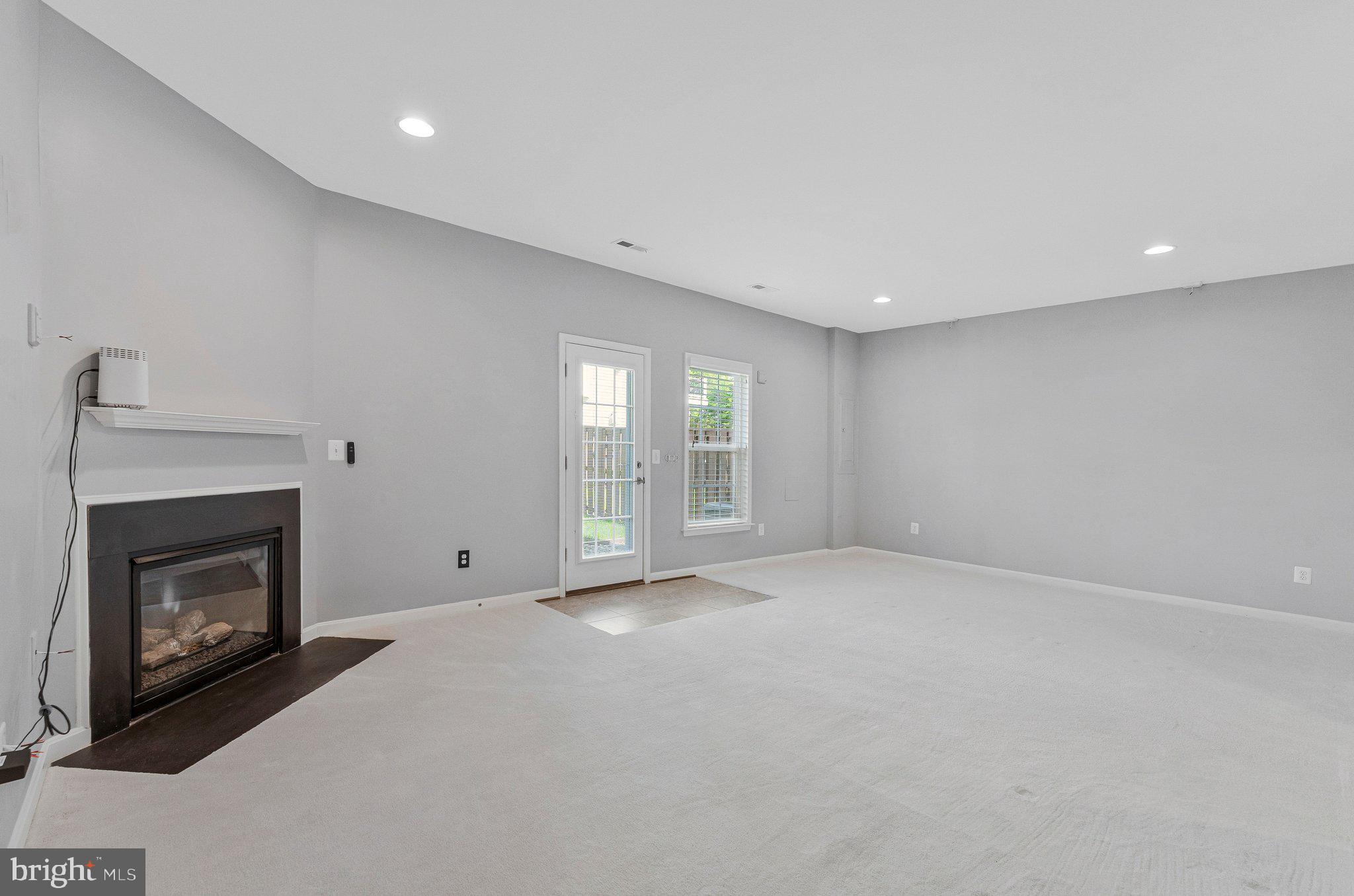 BELMONT TRACE - Residential