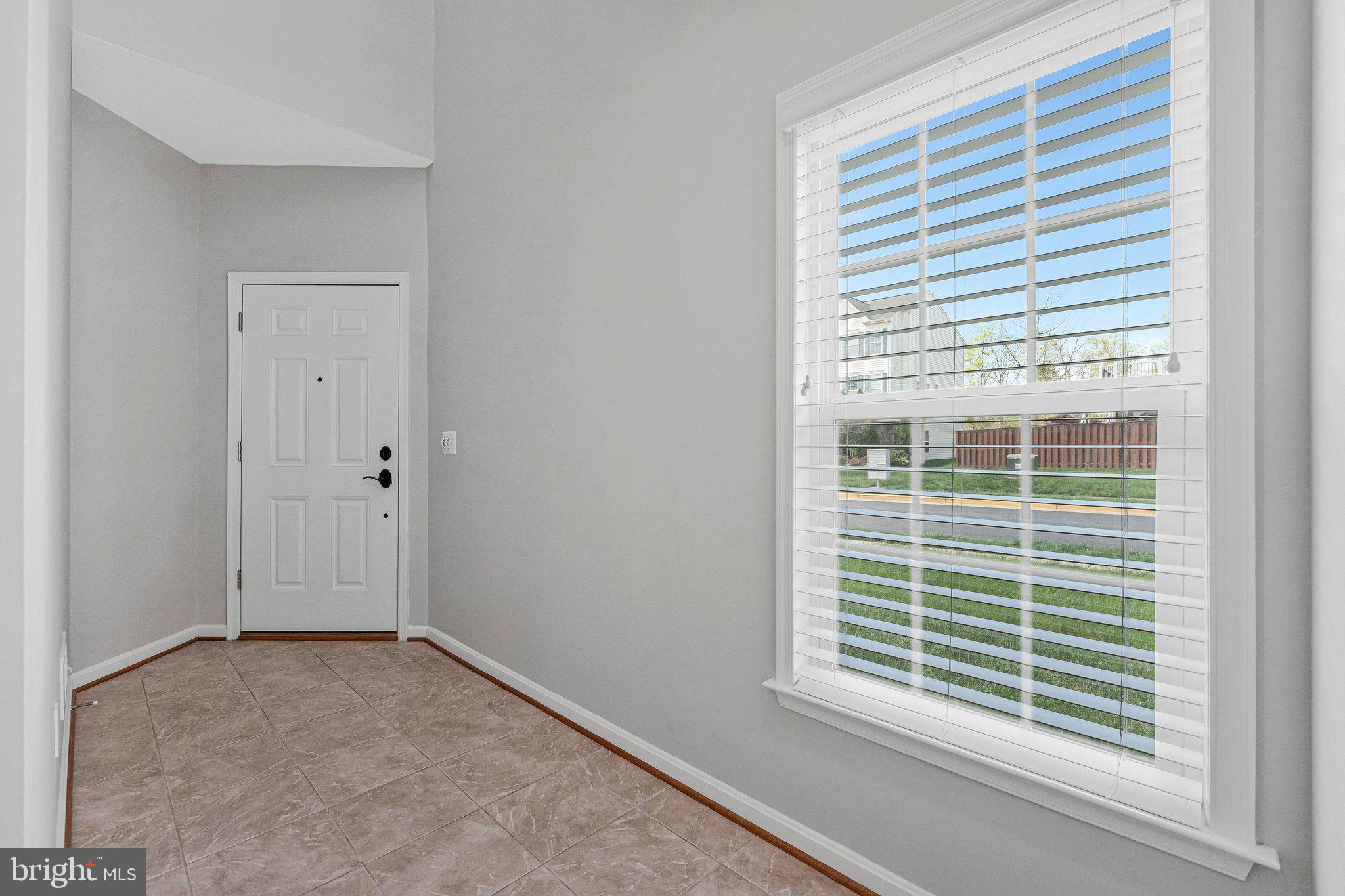 BELMONT TRACE - Residential