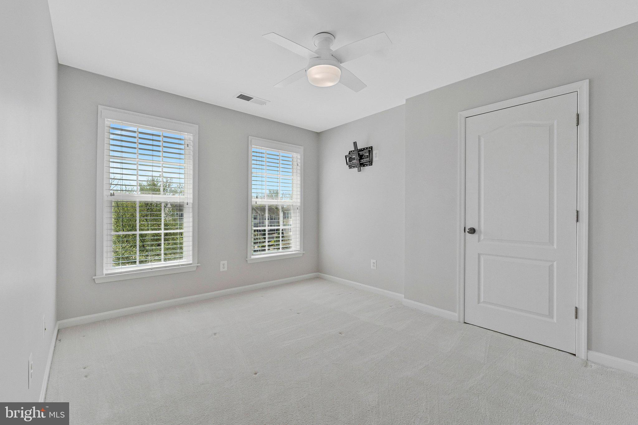 BELMONT TRACE - Residential