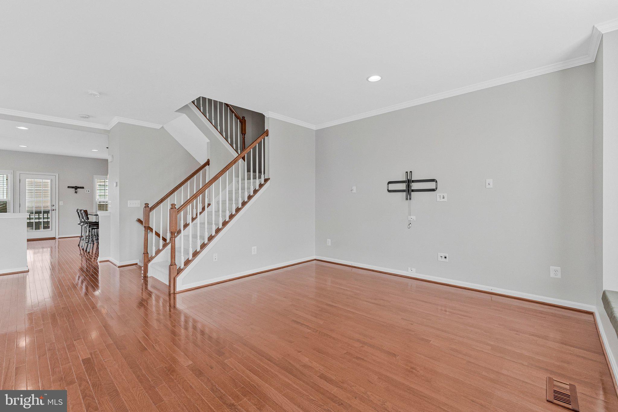 BELMONT TRACE - Residential