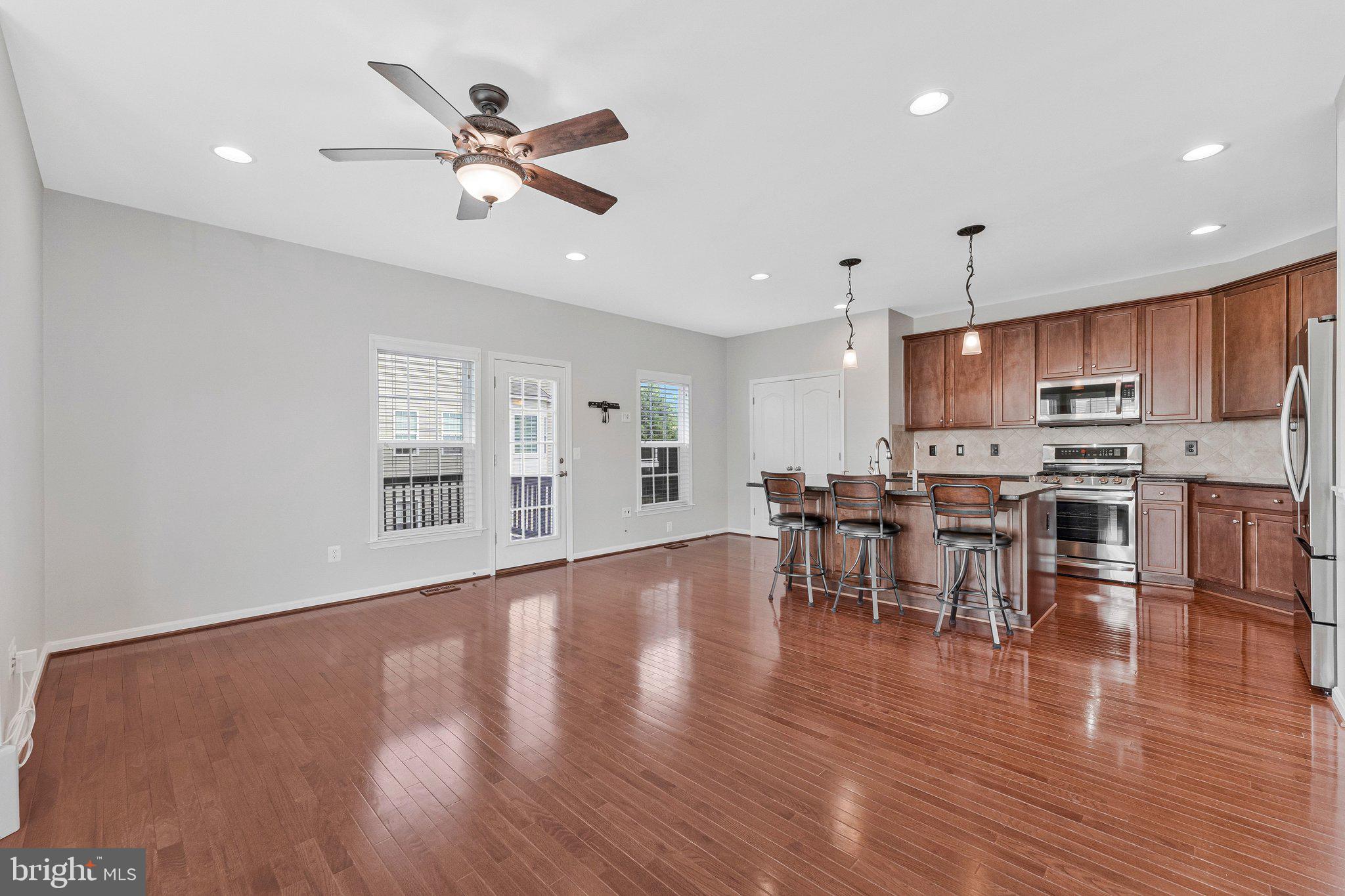 BELMONT TRACE - Residential