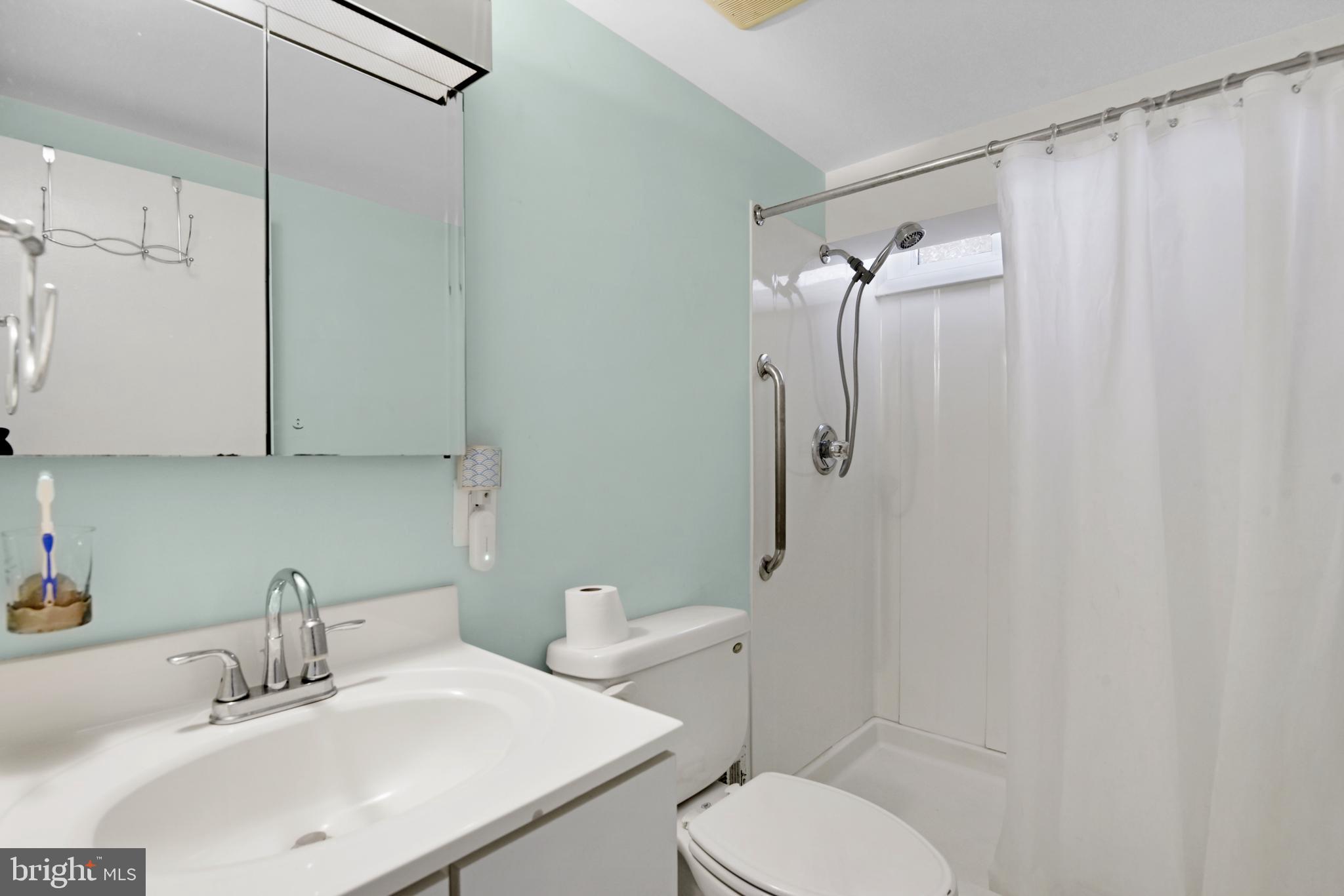 PERRY HALL ESTATES - Residential