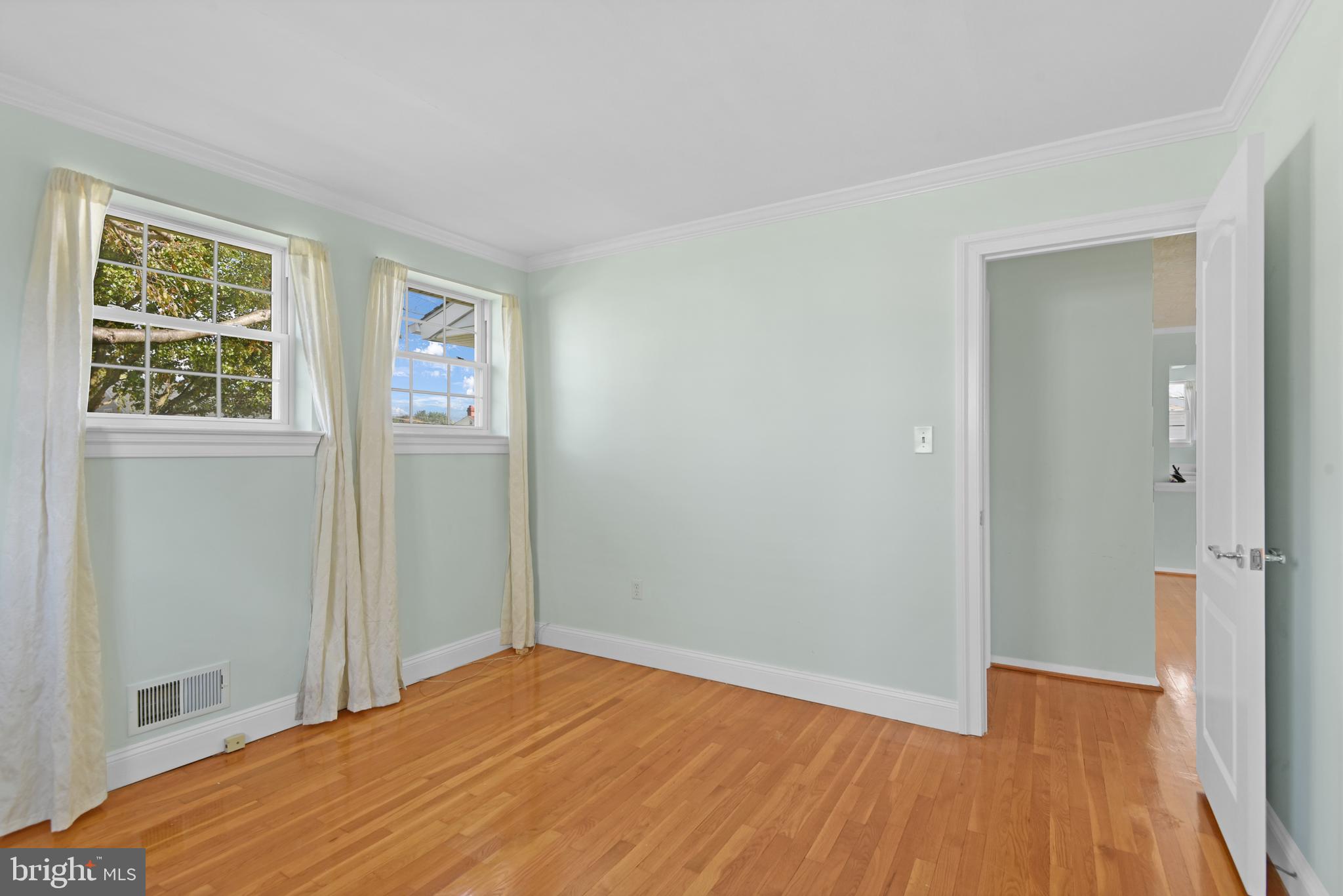 PERRY HALL ESTATES - Residential