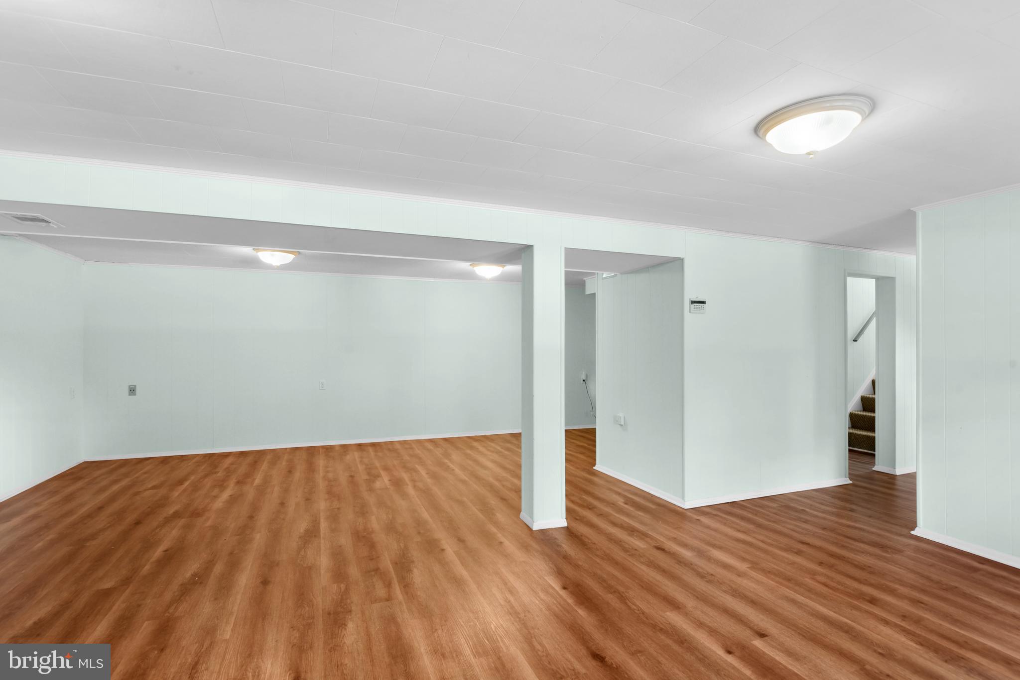 PERRY HALL ESTATES - Residential