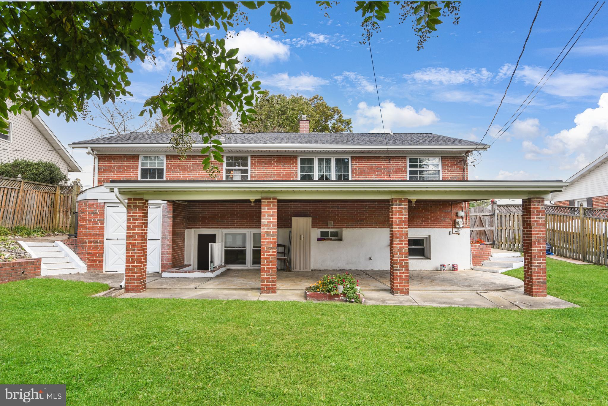PERRY HALL ESTATES - Residential