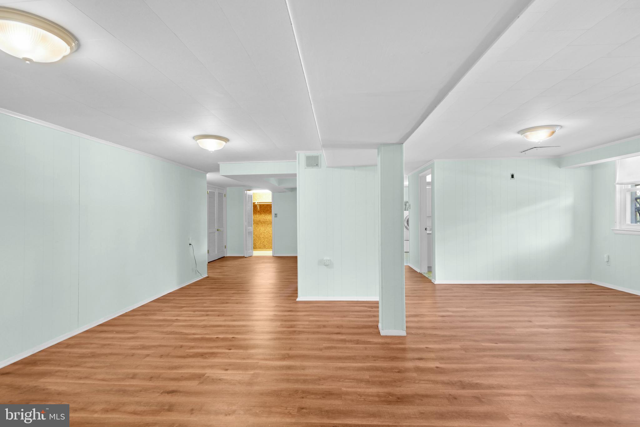 PERRY HALL ESTATES - Residential
